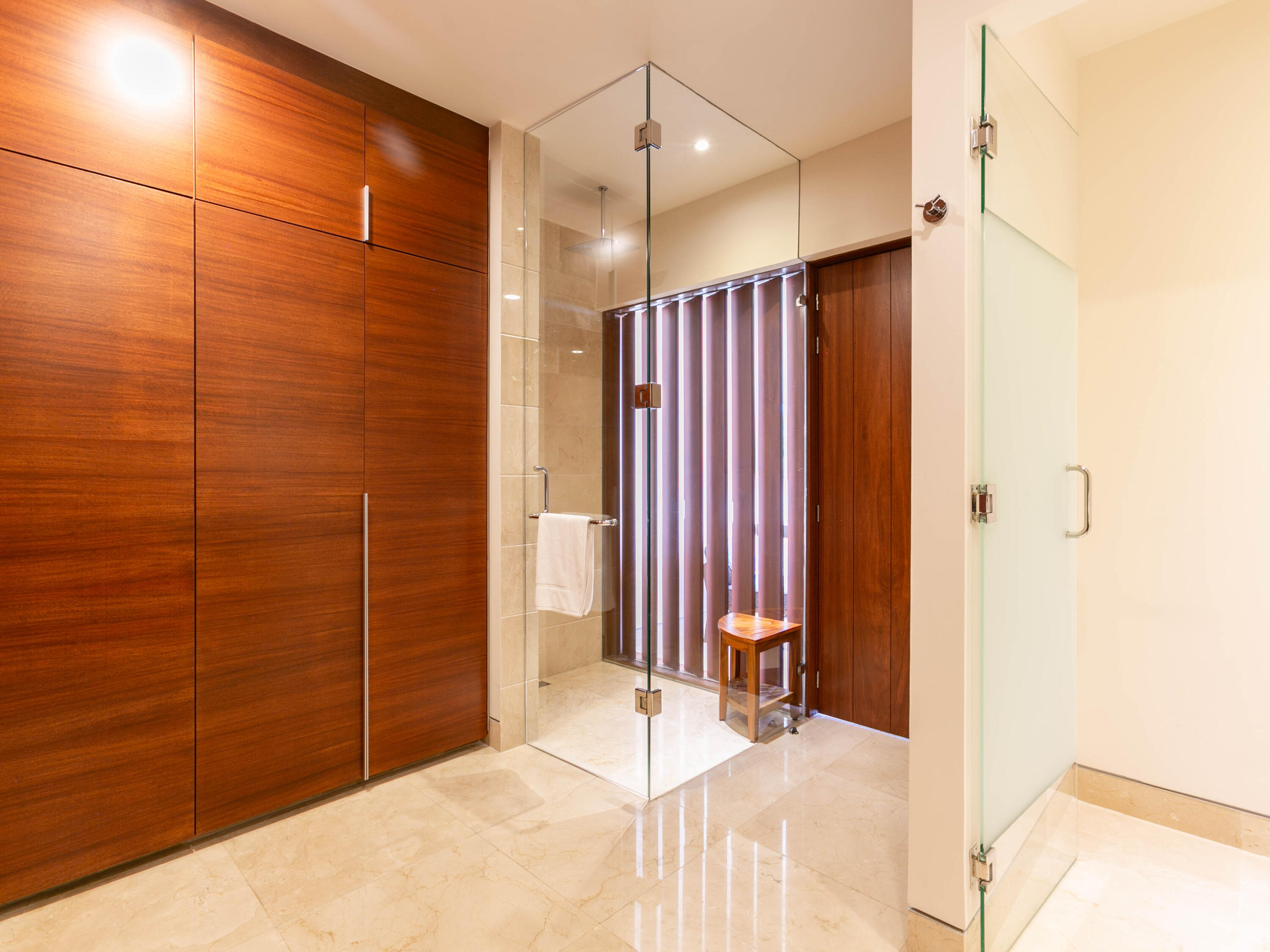 Velamar Building 2 2A, Velamar