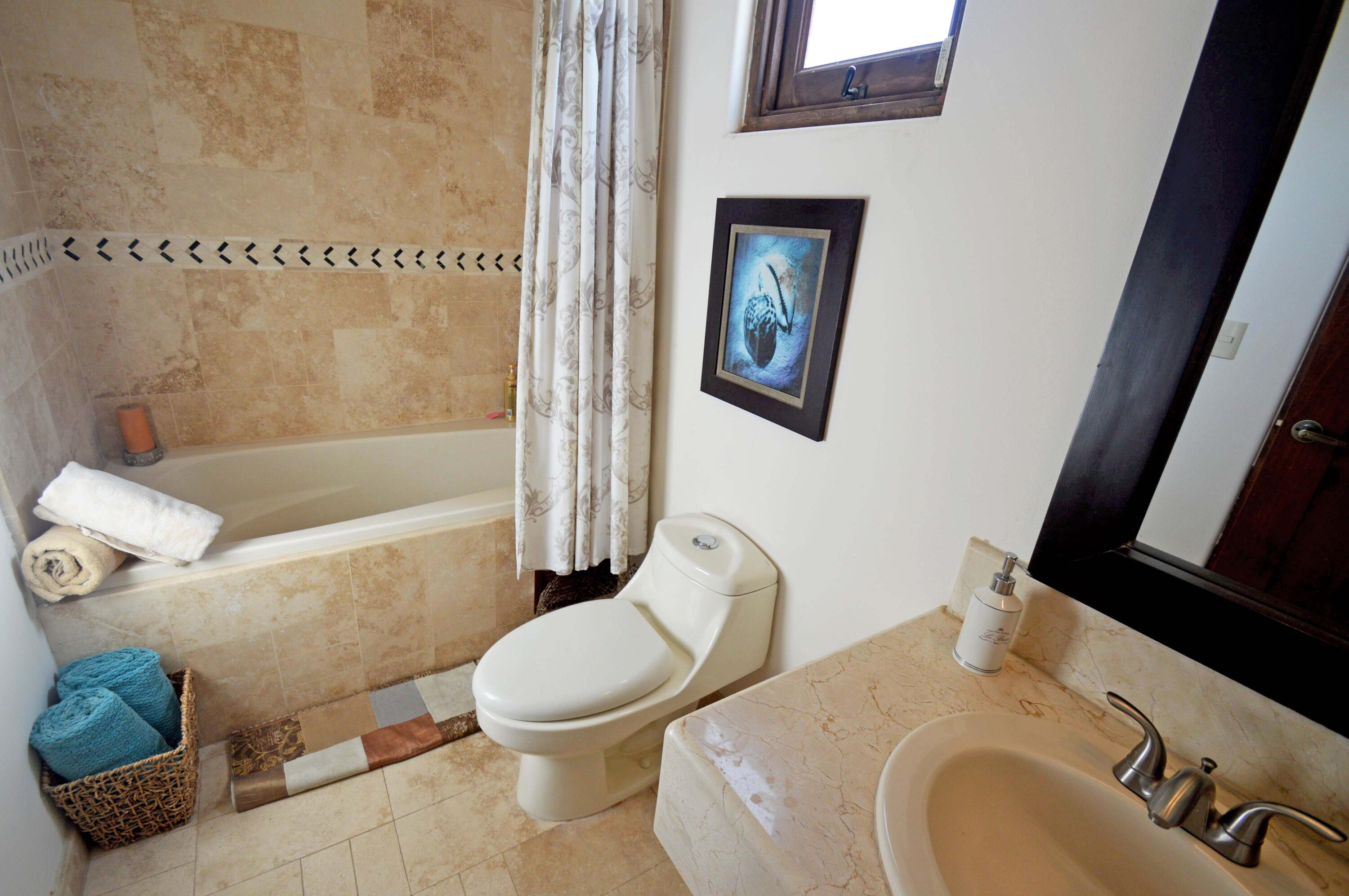 . Paseo de la Purisima, Las Misiones 27