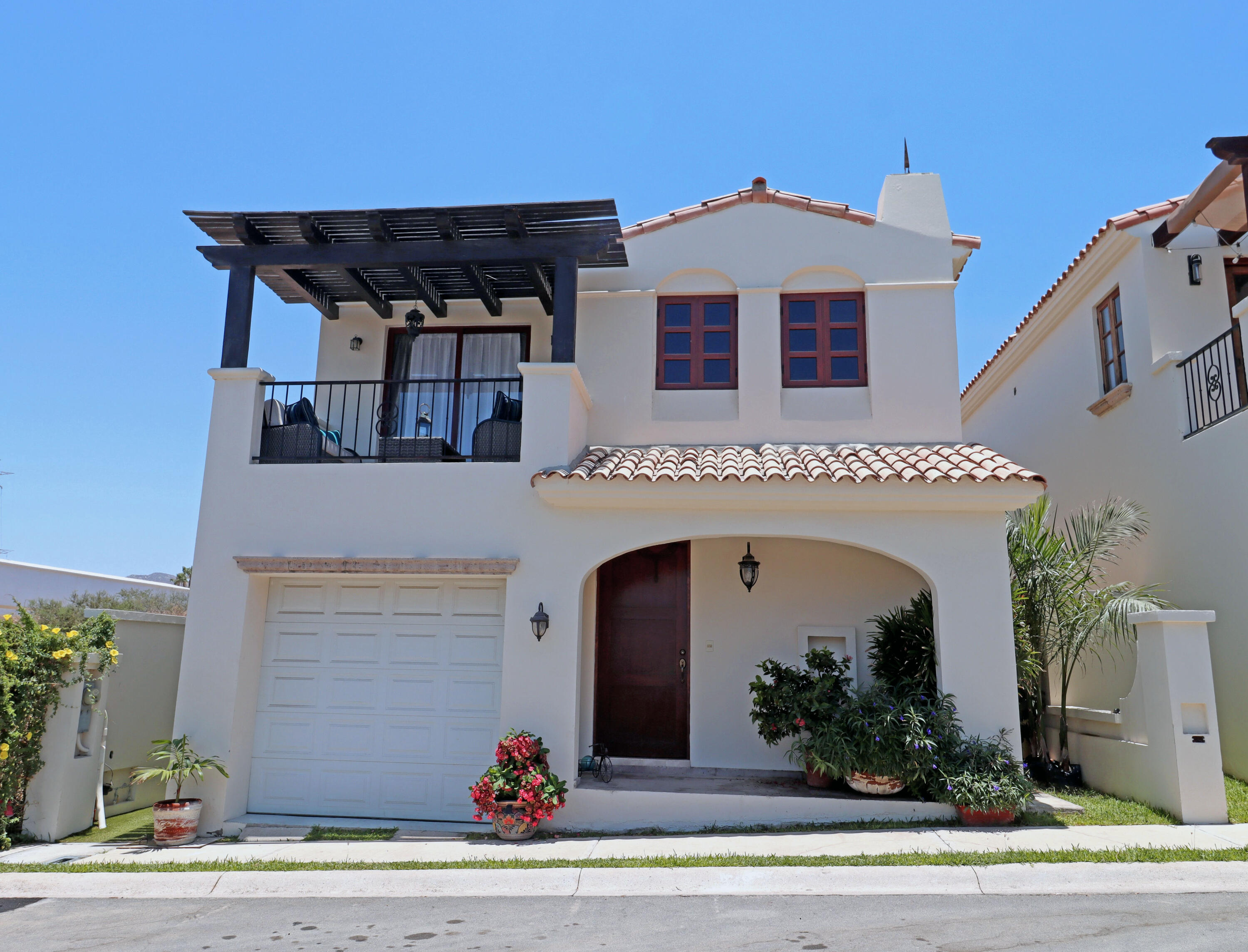 . Paseo de la Purisima, Las Misiones 27