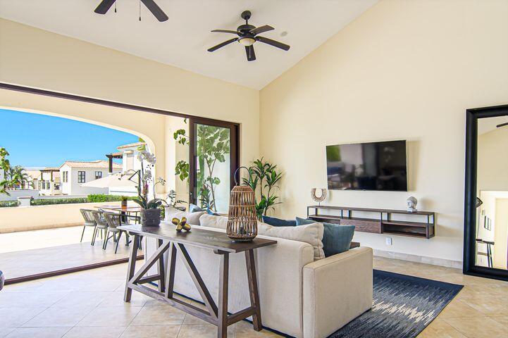 . Paseo de la Purisima, Las Misiones 27