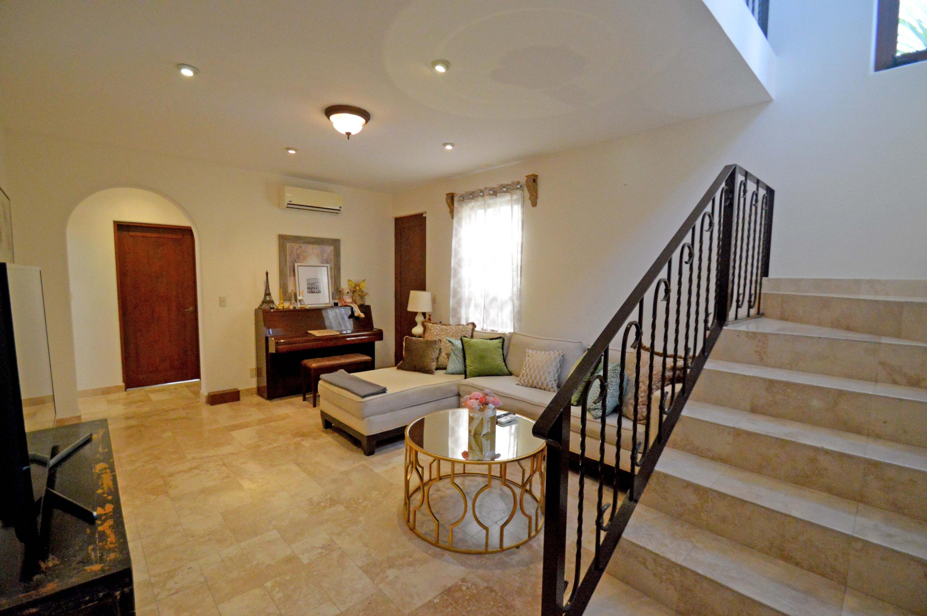 . Paseo de la Purisima, Las Misiones 27