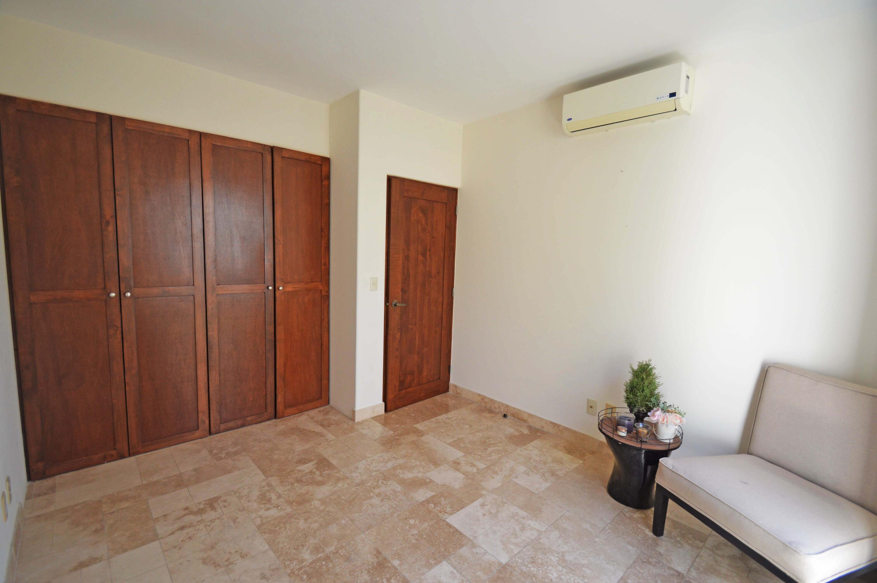 . Paseo de la Purisima, Las Misiones 27