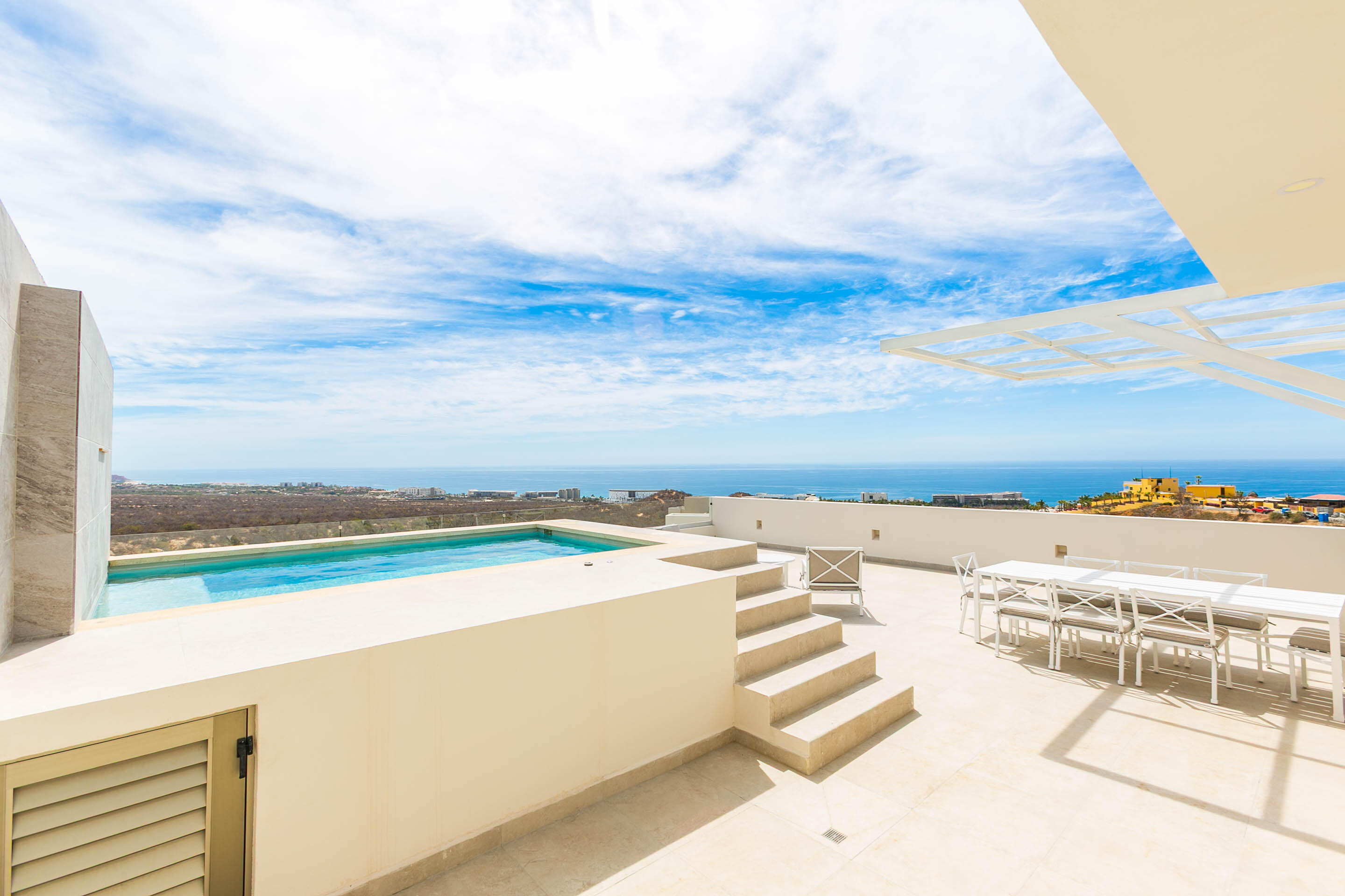 Turn-key Penthouse, Vistamar