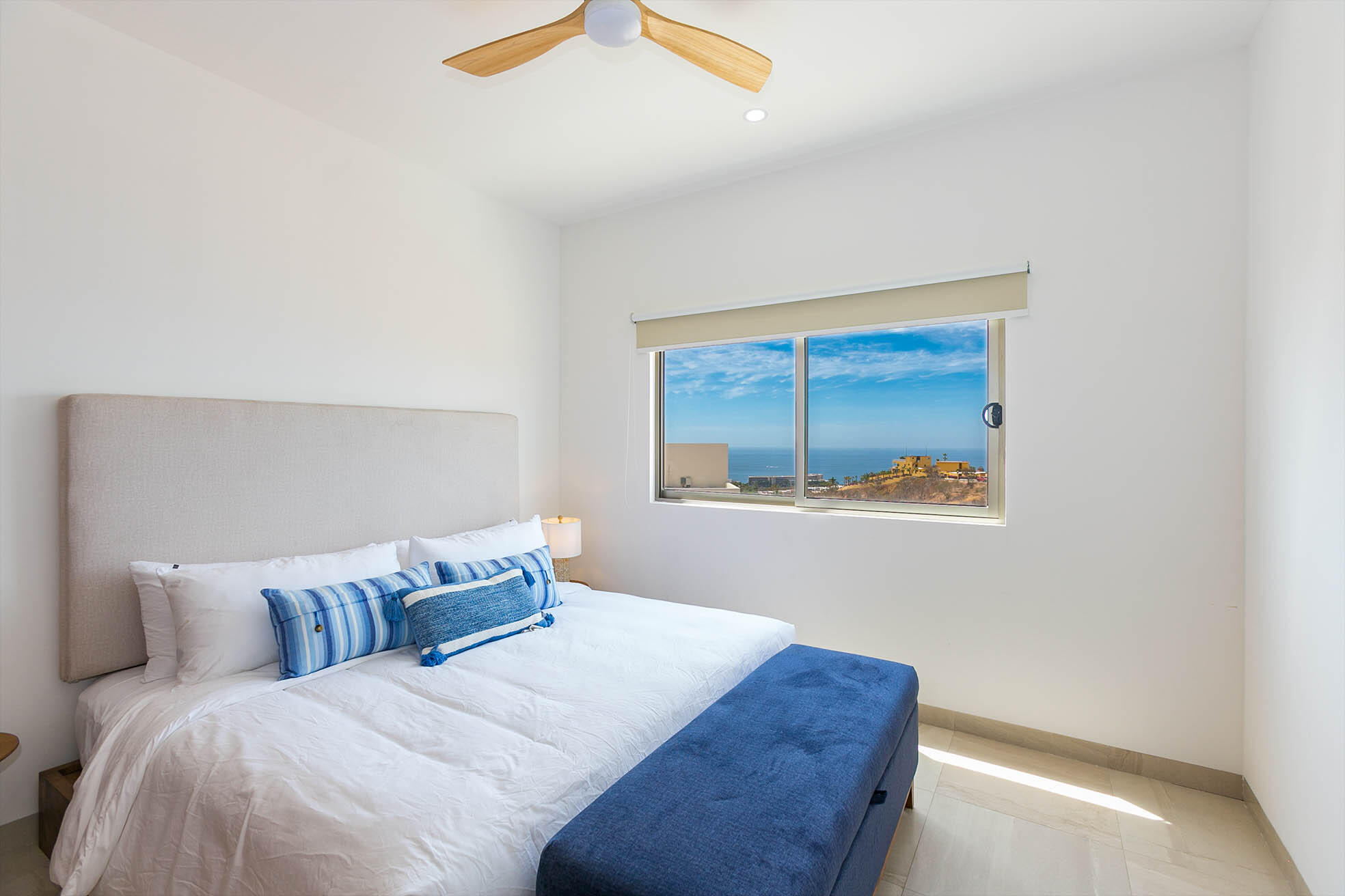 Turn-key Penthouse, Vistamar