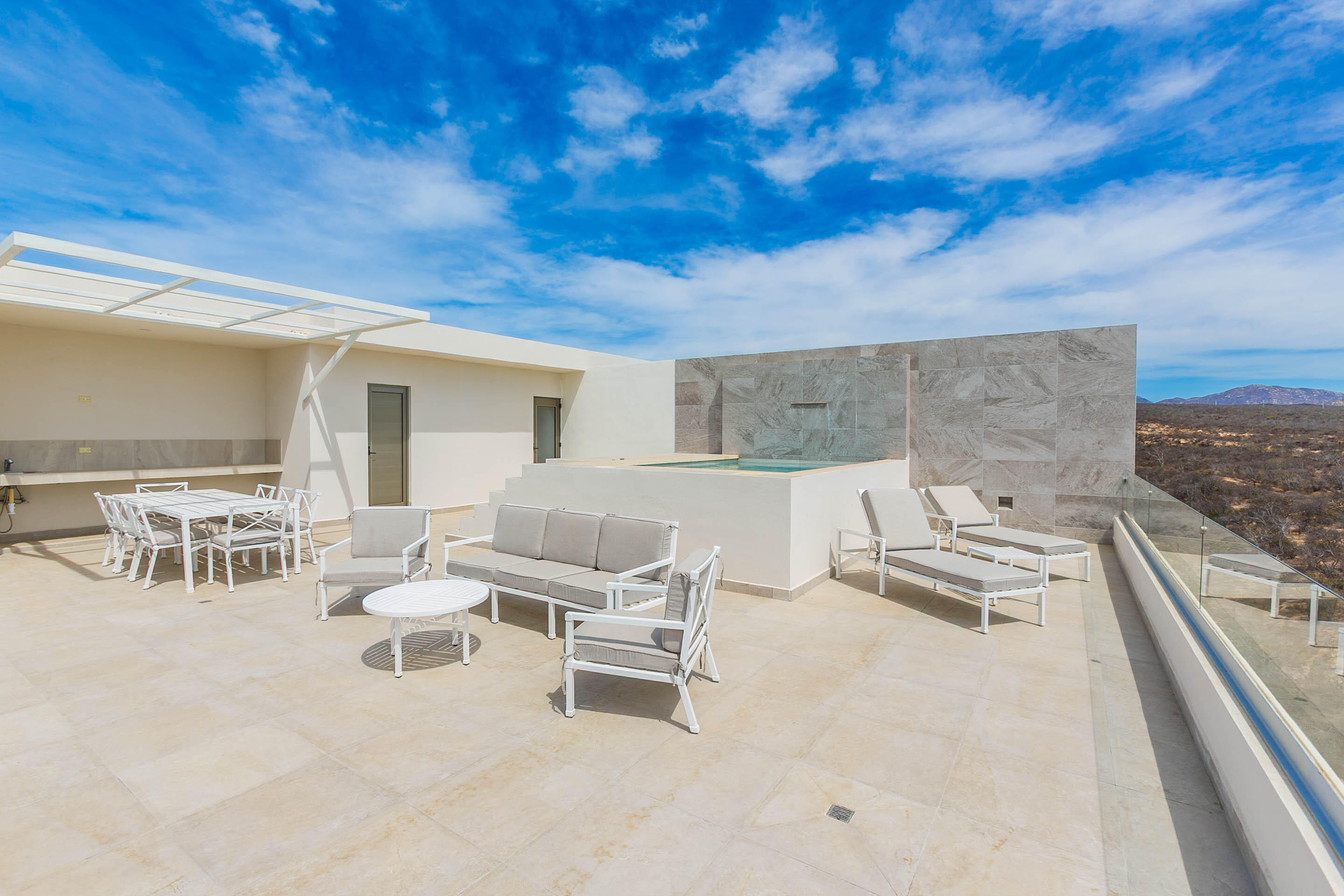 Turn-key Penthouse, Vistamar