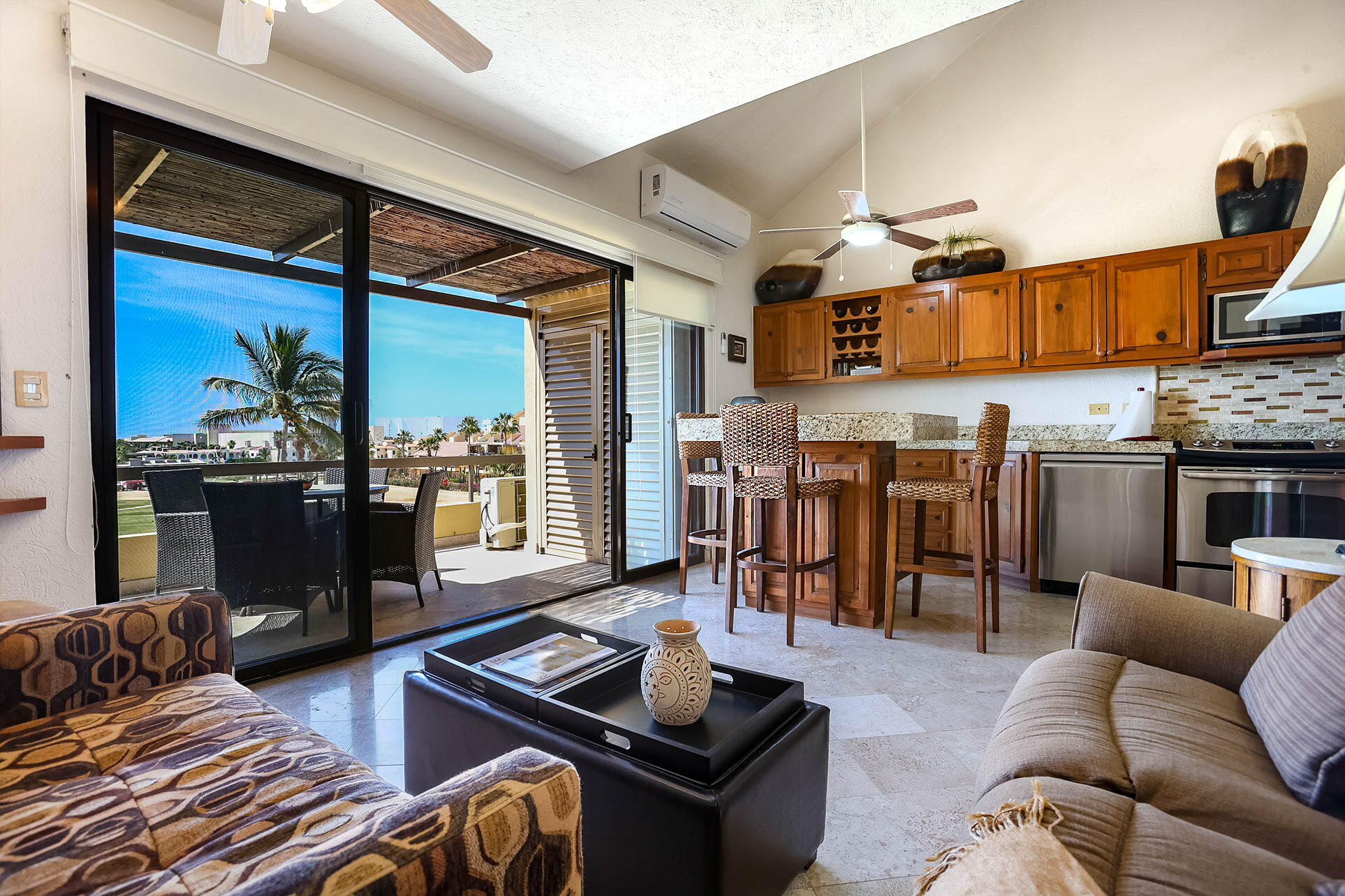 Seller Financing- 1 Garage, Club La Costa PH