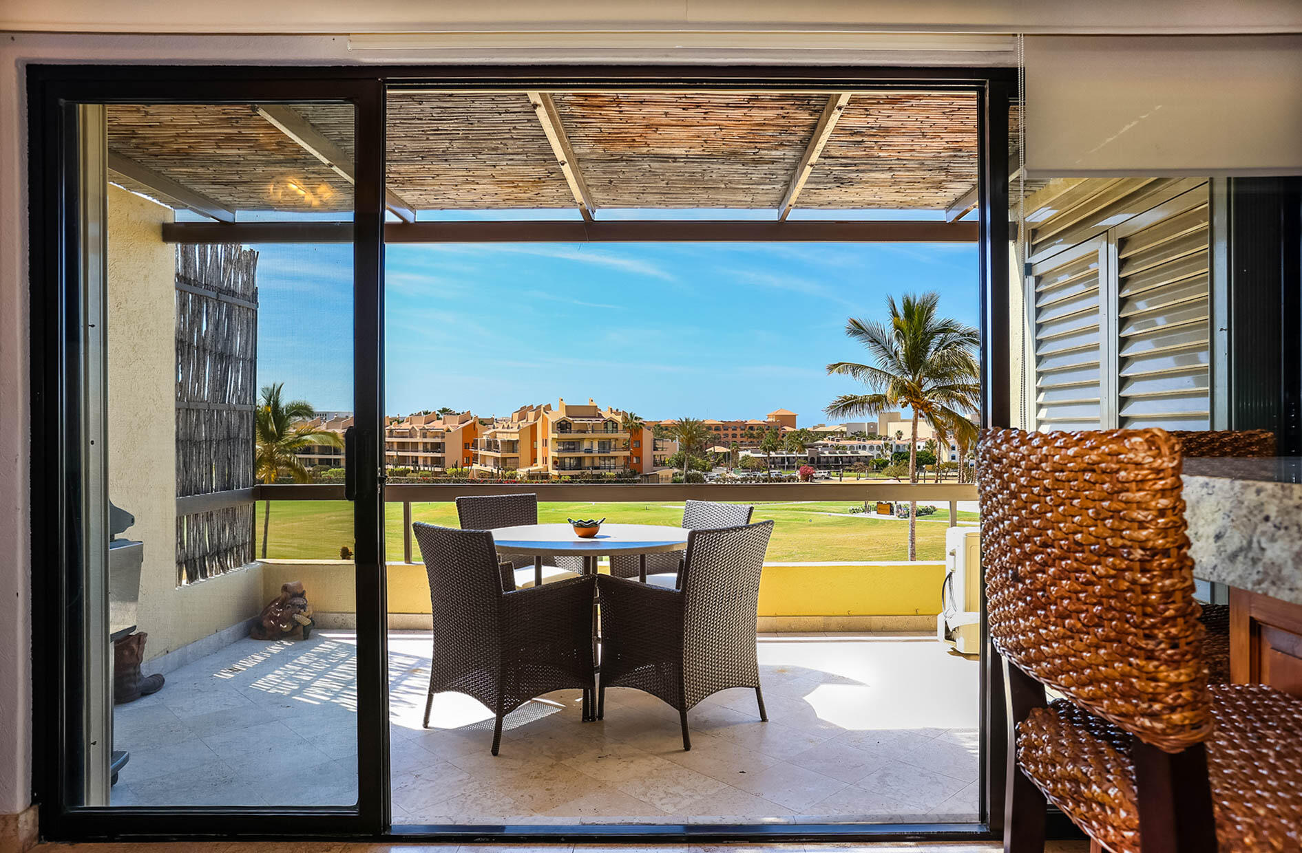 Seller Financing- 1 Garage, Club La Costa PH