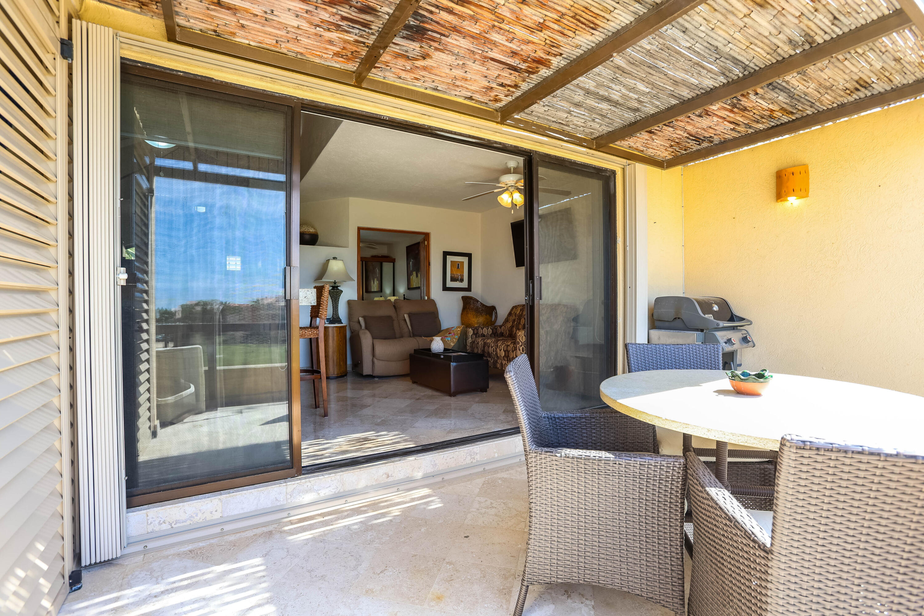 Seller Financing- 1 Garage, Club La Costa PH