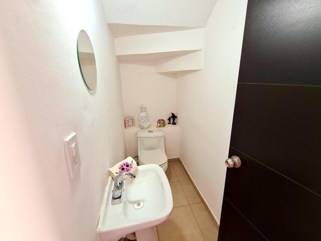 INVESTMENT OPPORTUNITY!, ALTEZZA 19