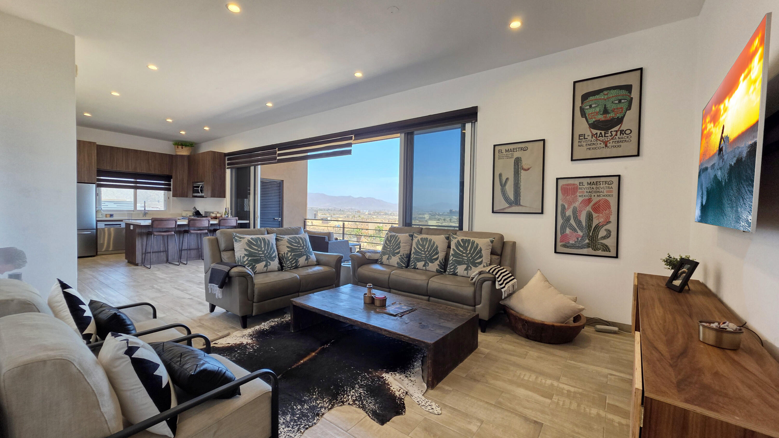 Vista Cerritos Penthouse