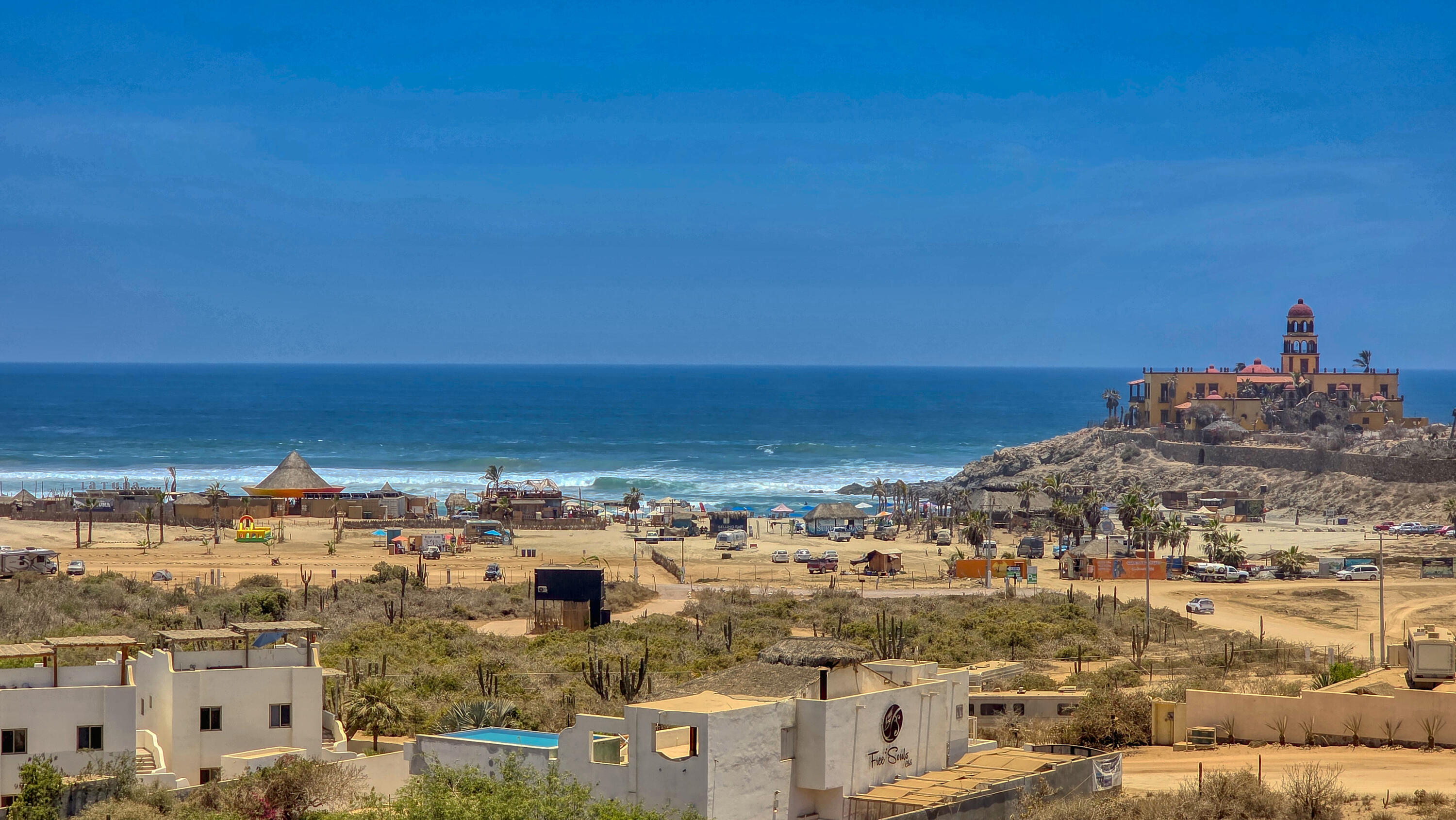 Vista Cerritos Penthouse