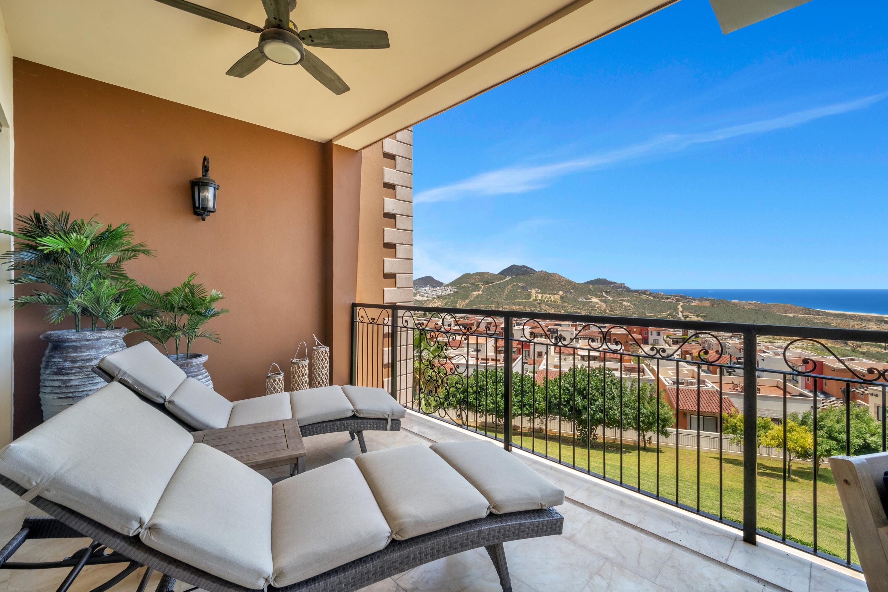 View 2 bed, 2 bath, 3rd floor, Copala at Quivira Ocean/Golf