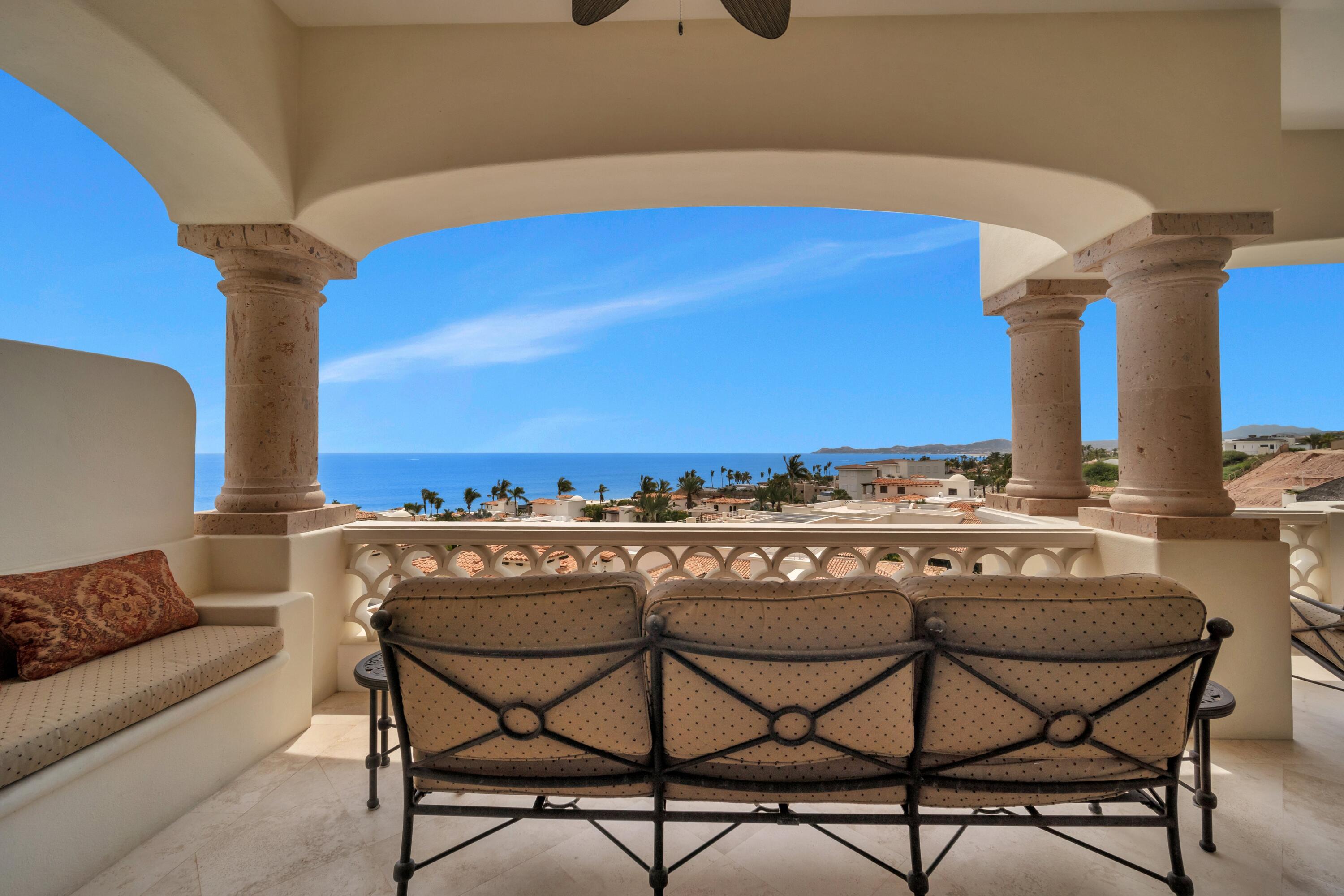 Encanto de La Laguna, Las Olas