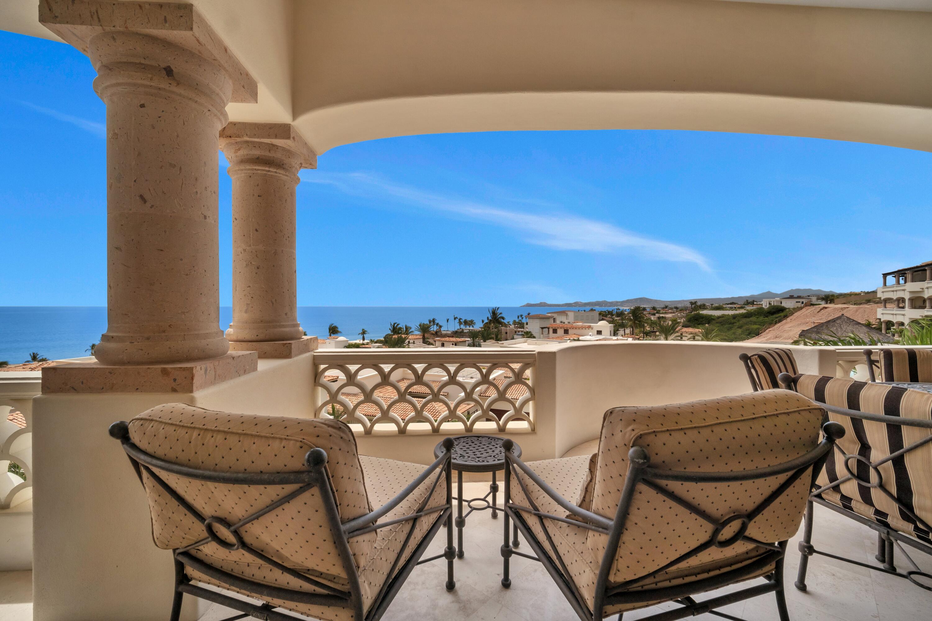 Encanto de La Laguna, Las Olas