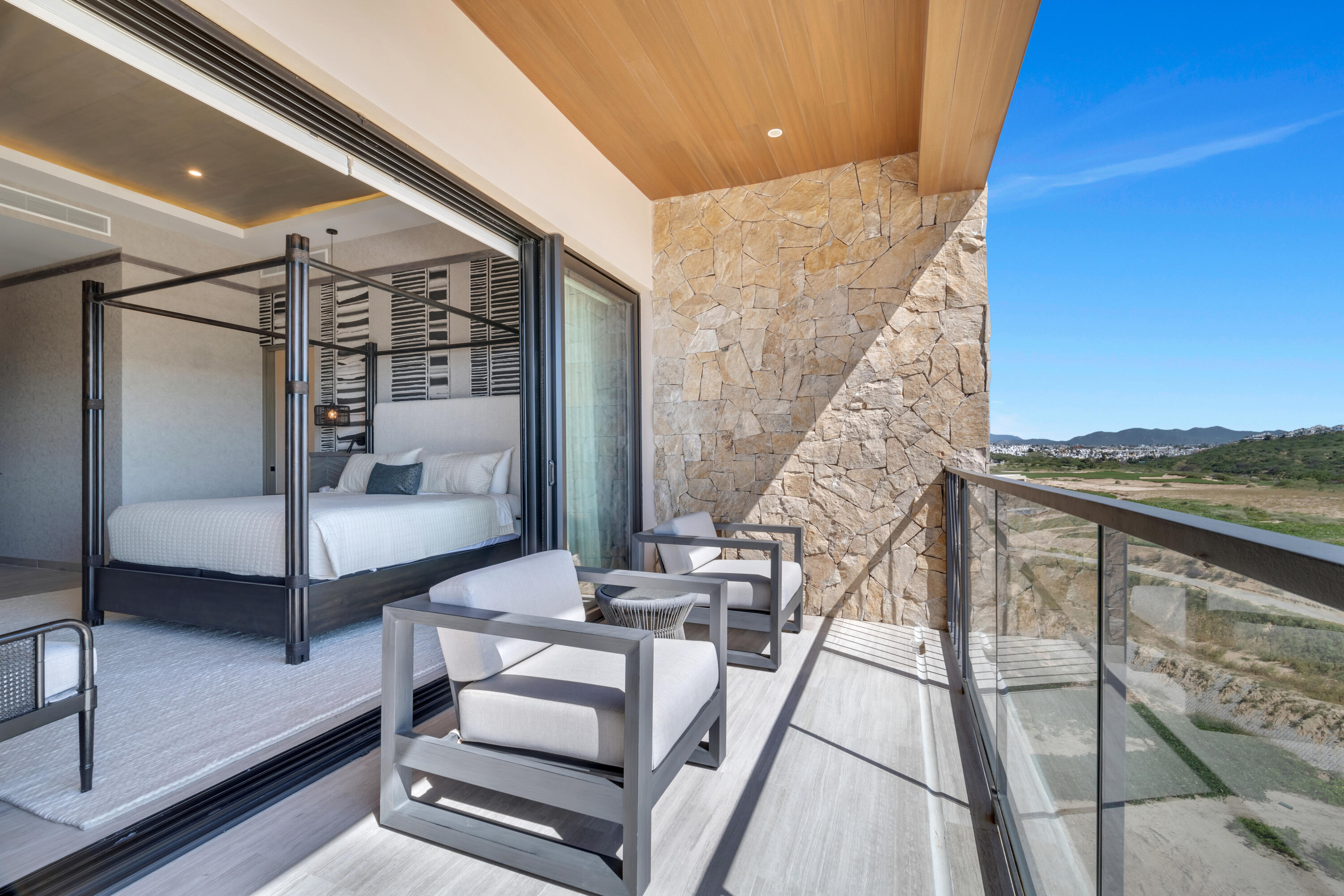 4 bedroom Turnkey Luxury Residence Condo, Alvar Front Row Ocean View PH