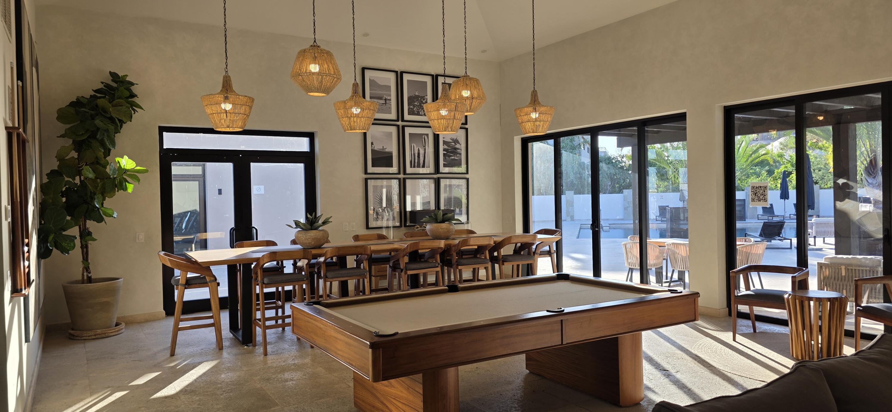 Moreli, Pentgarden Tramonti Condo