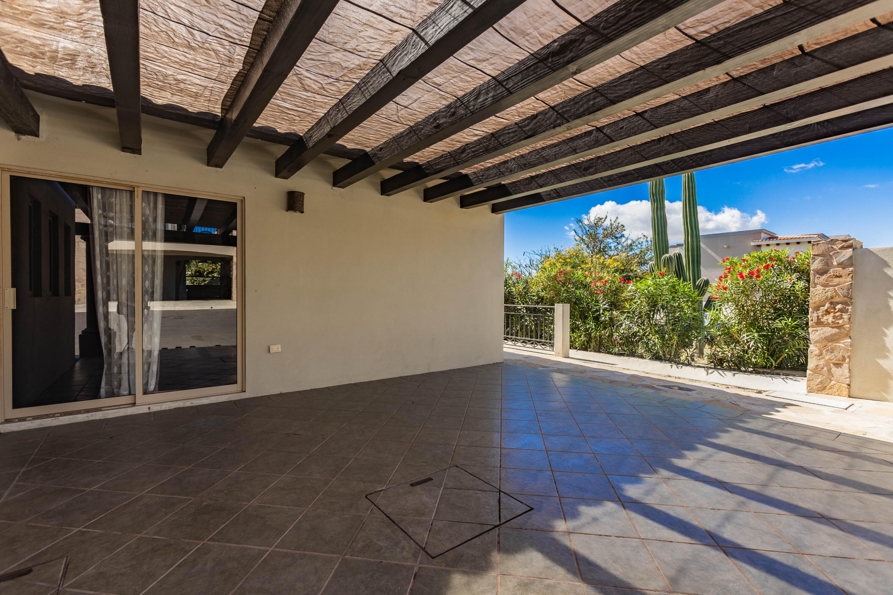 With Rooftop Ocean & City View, Single Level Corner Home