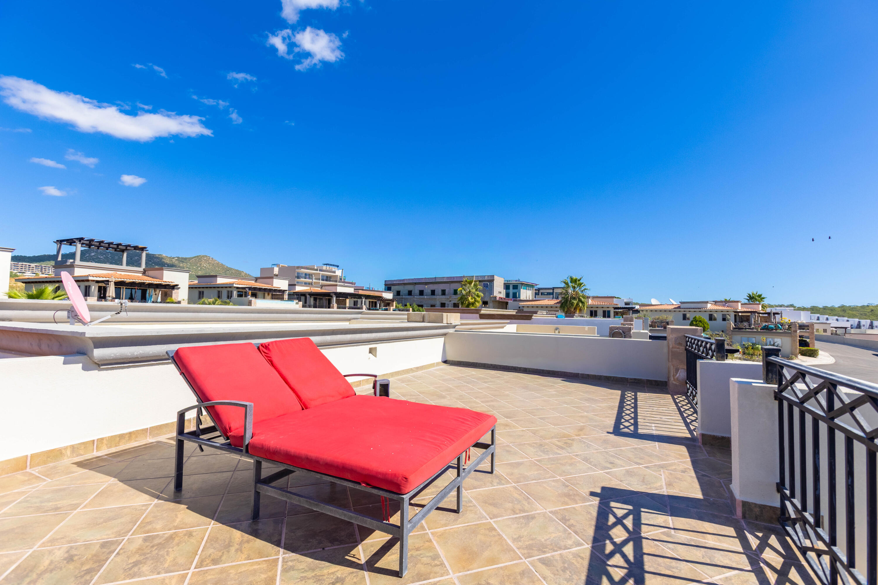 With Rooftop Ocean & City View, Single Level Corner Home