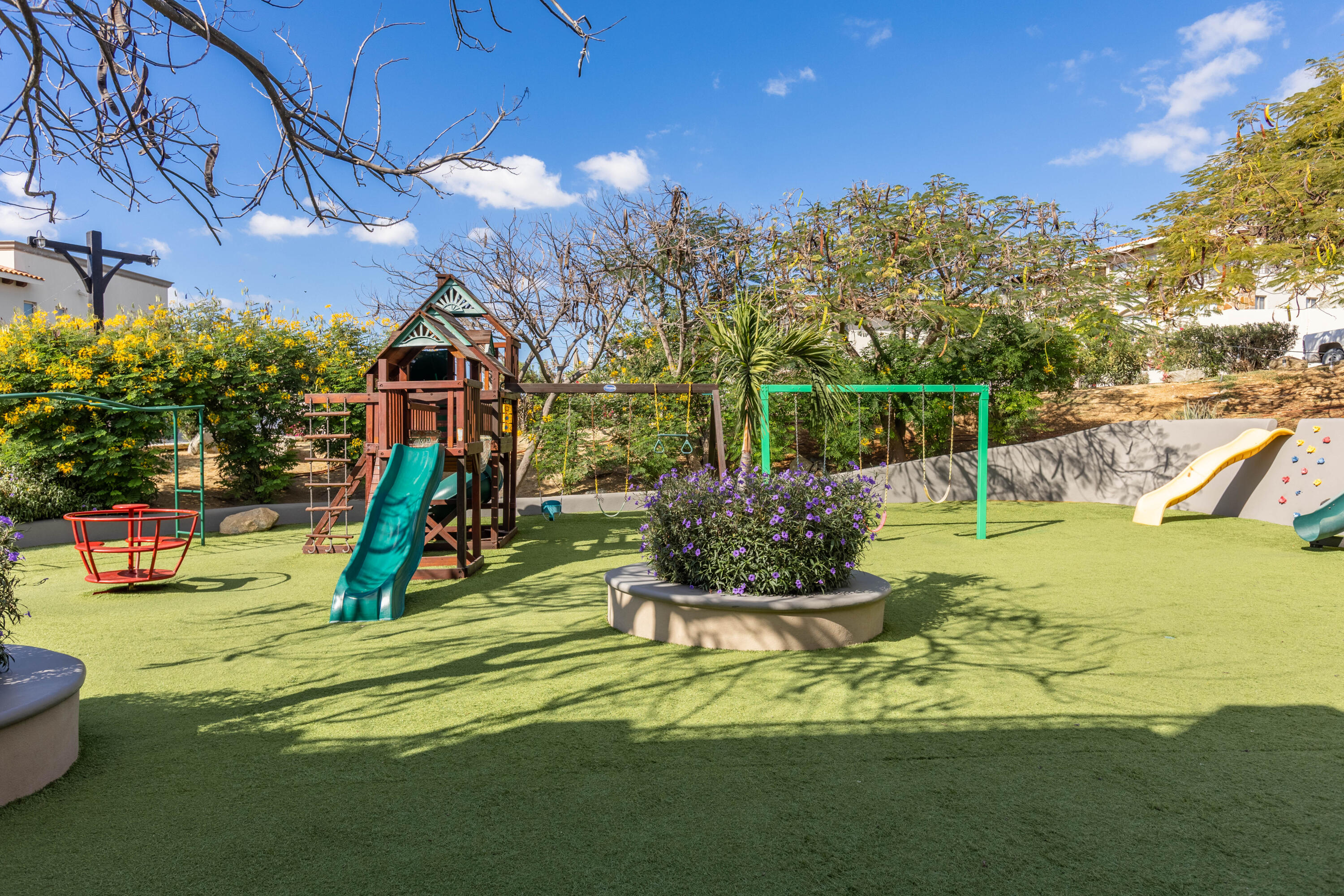 With Rooftop Ocean & City View, Single Level Corner Home