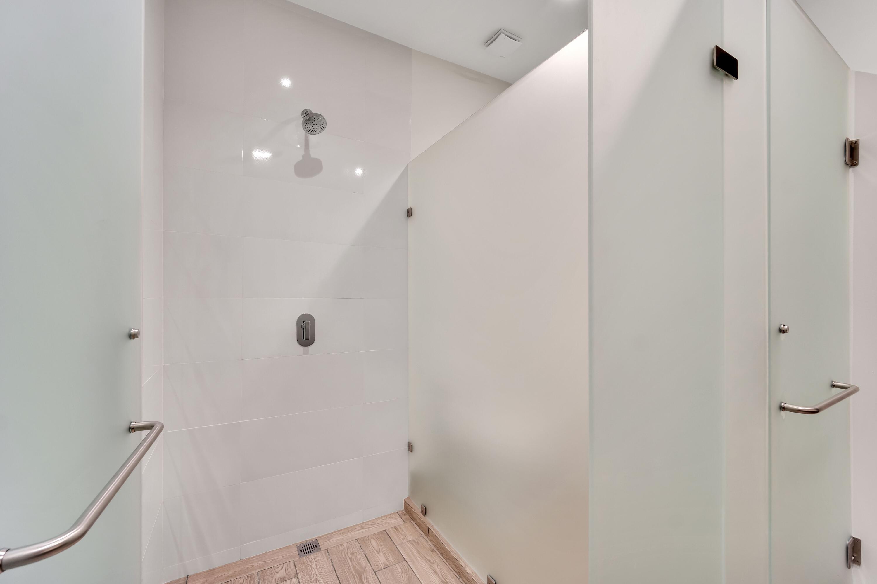 2 bed, 2 ba, Mavila Penthouse unit