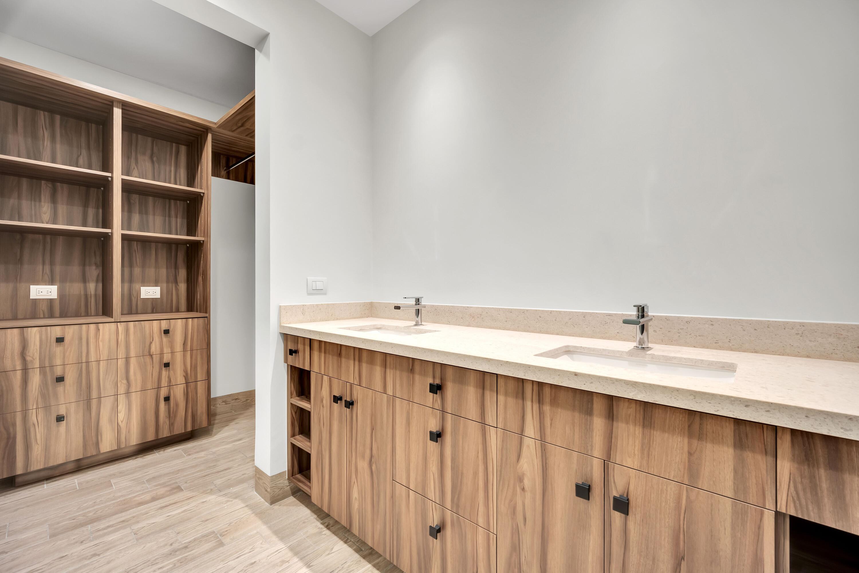 2 bed, 2 ba, Mavila Penthouse unit