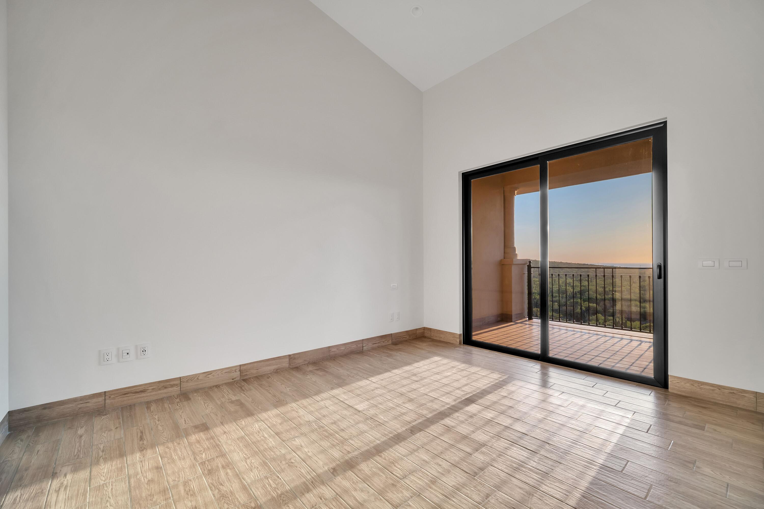 2 bed, 2 ba, Mavila Penthouse unit