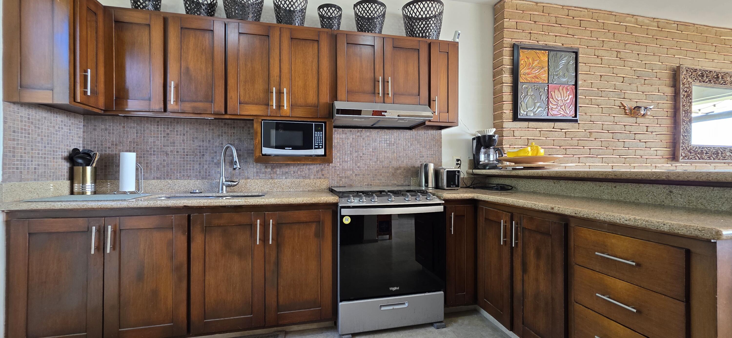 E2 Calle Sirenas, Casa Gudo's Amazing Sunset