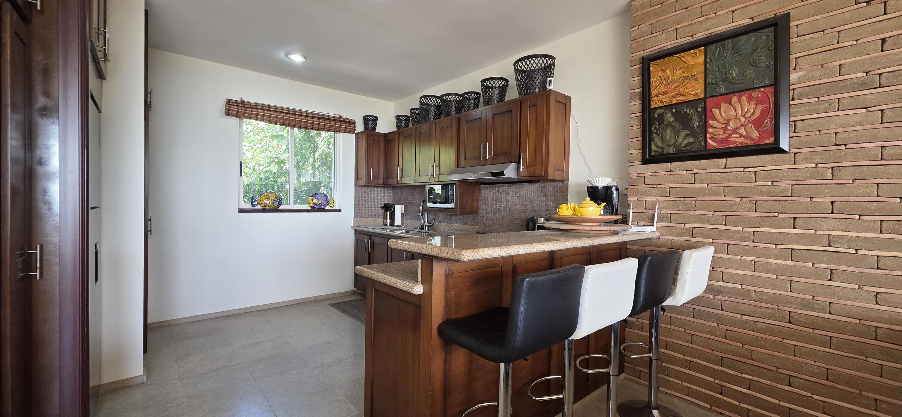 E2 Calle Sirenas, Casa Gudo's Amazing Sunset