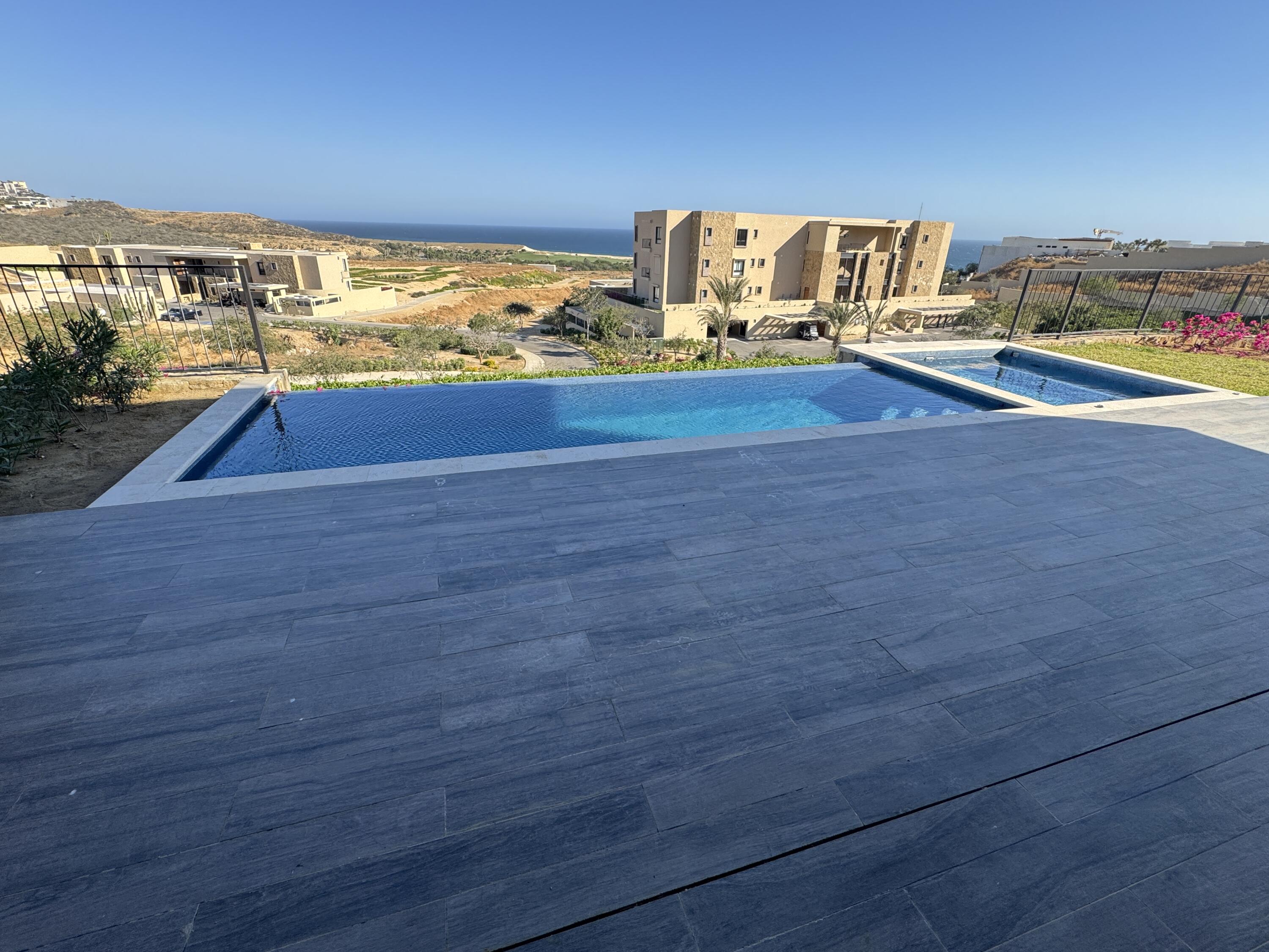 Ocean View Luxury Residence Condo, Alvar Pentgarden 3 Bedroom