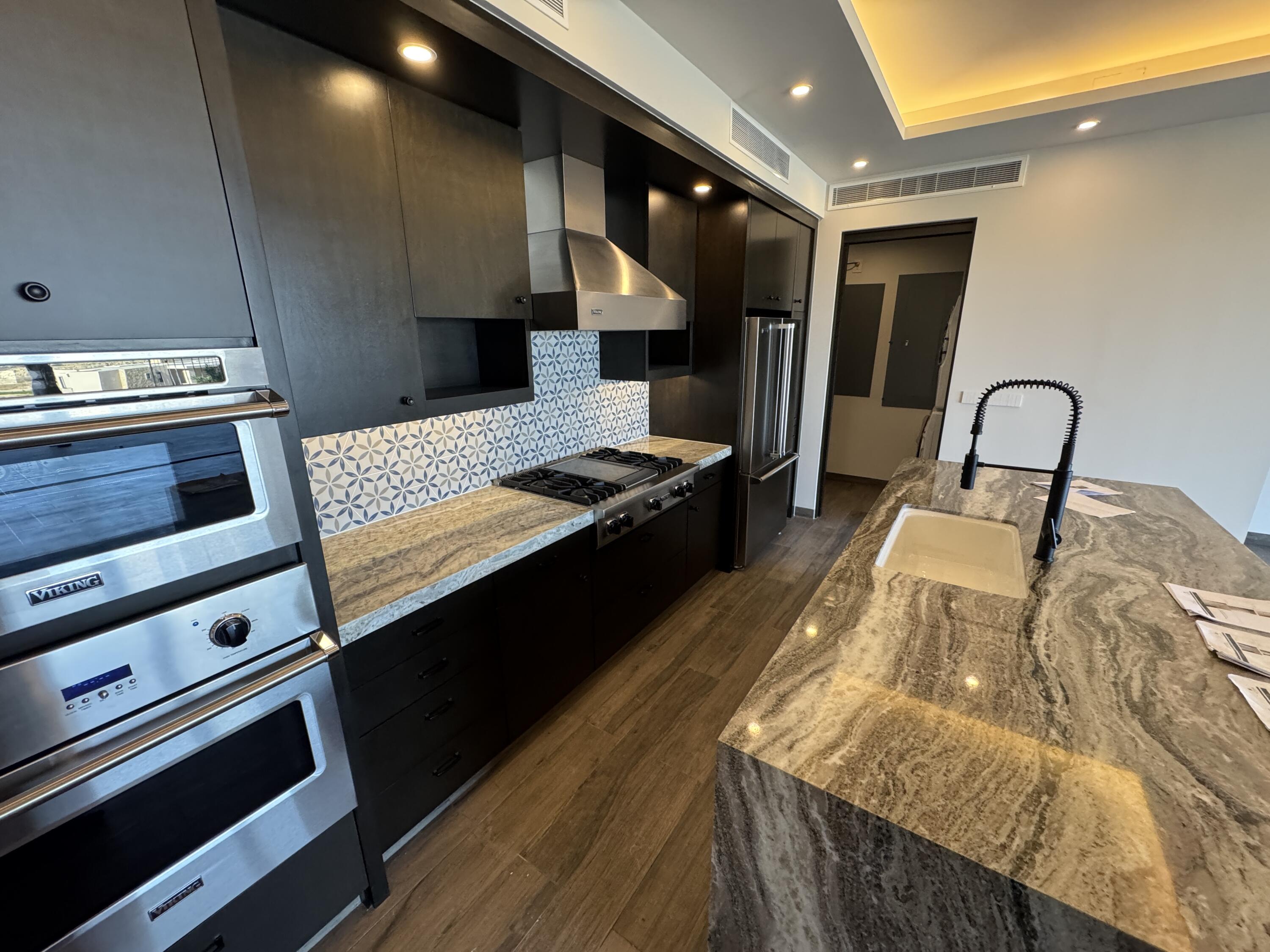 Ocean View Luxury Residence Condo, Alvar Pentgarden 3 Bedroom