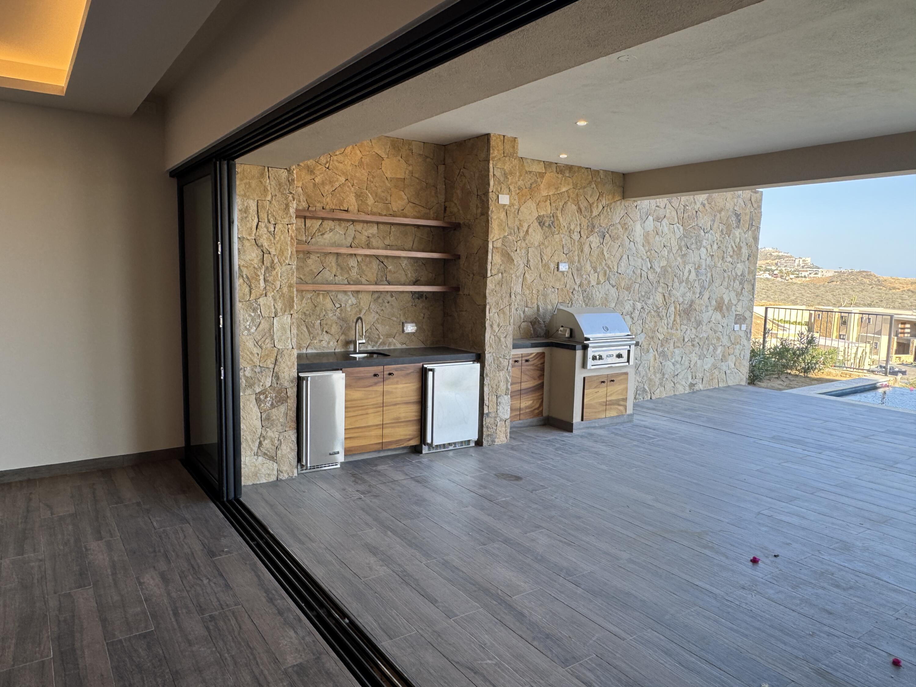 Ocean View Luxury Residence Condo, Alvar Pentgarden 3 Bedroom