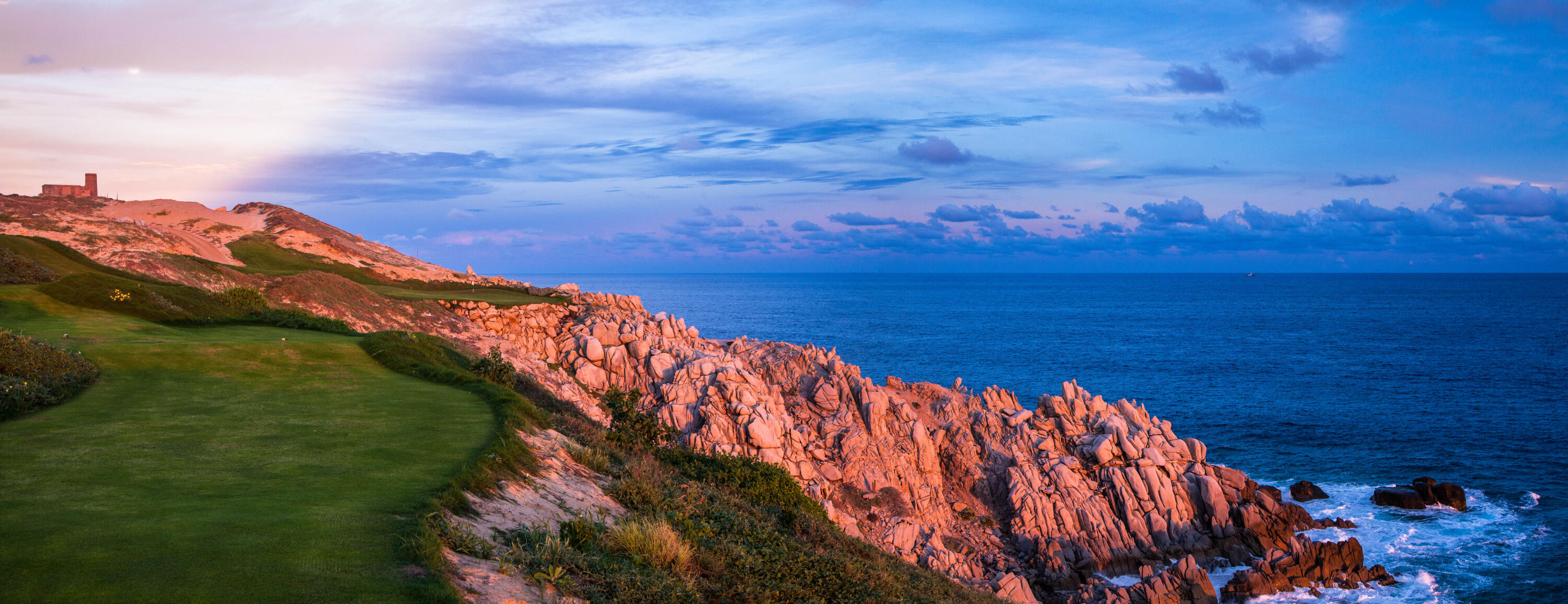 Ocean View Luxury Residence Condo, Alvar Pentgarden 3 Bedroom