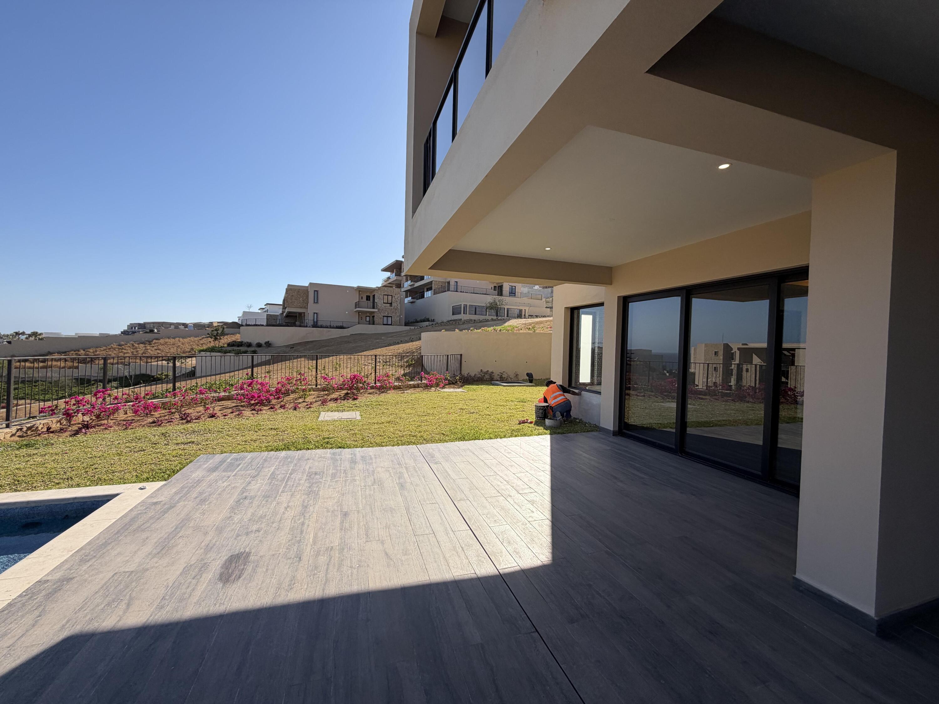 Ocean View Luxury Residence Condo, Alvar Pentgarden 3 Bedroom