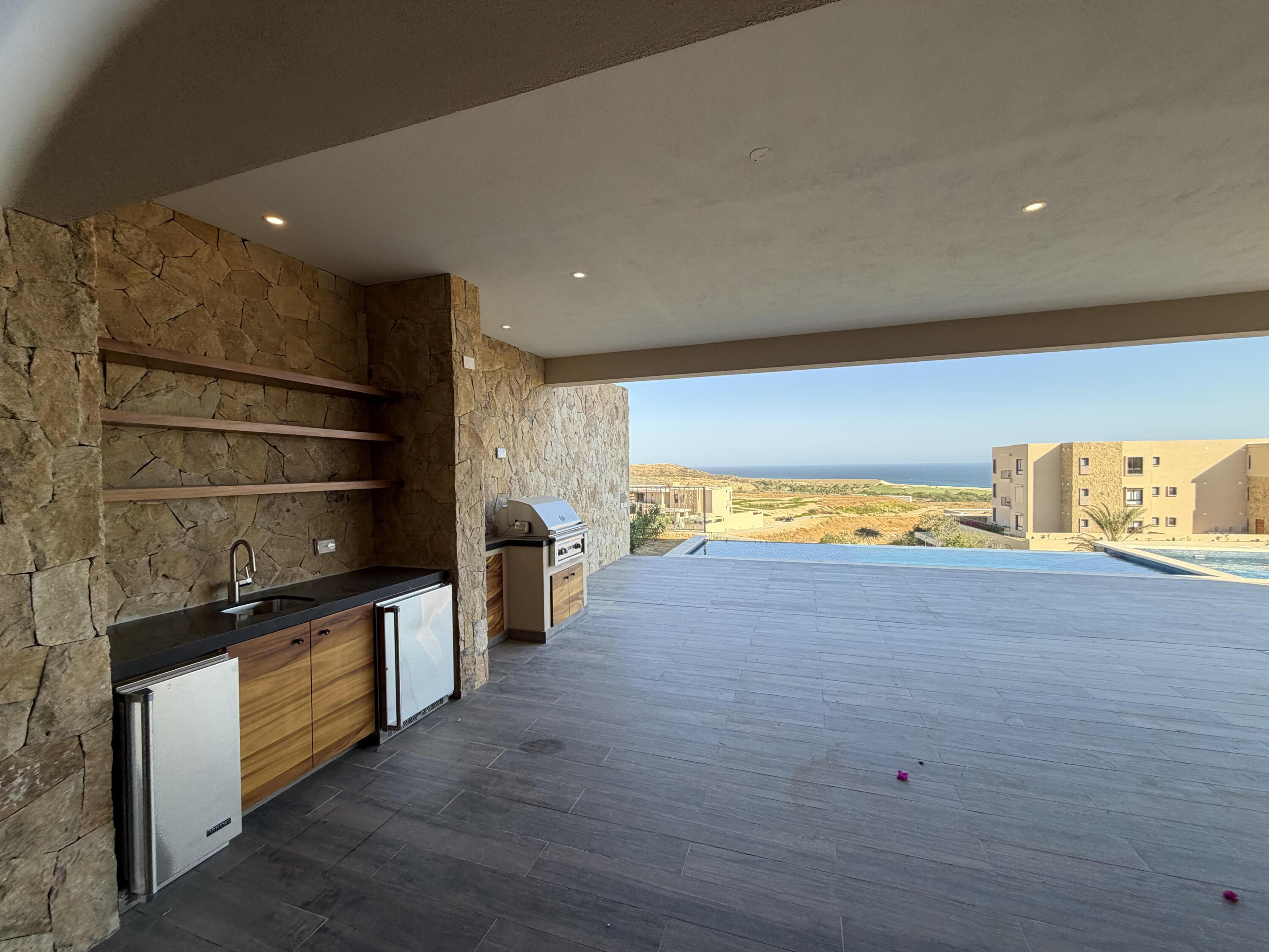 Ocean View Luxury Residence Condo, Alvar Pentgarden 3 Bedroom