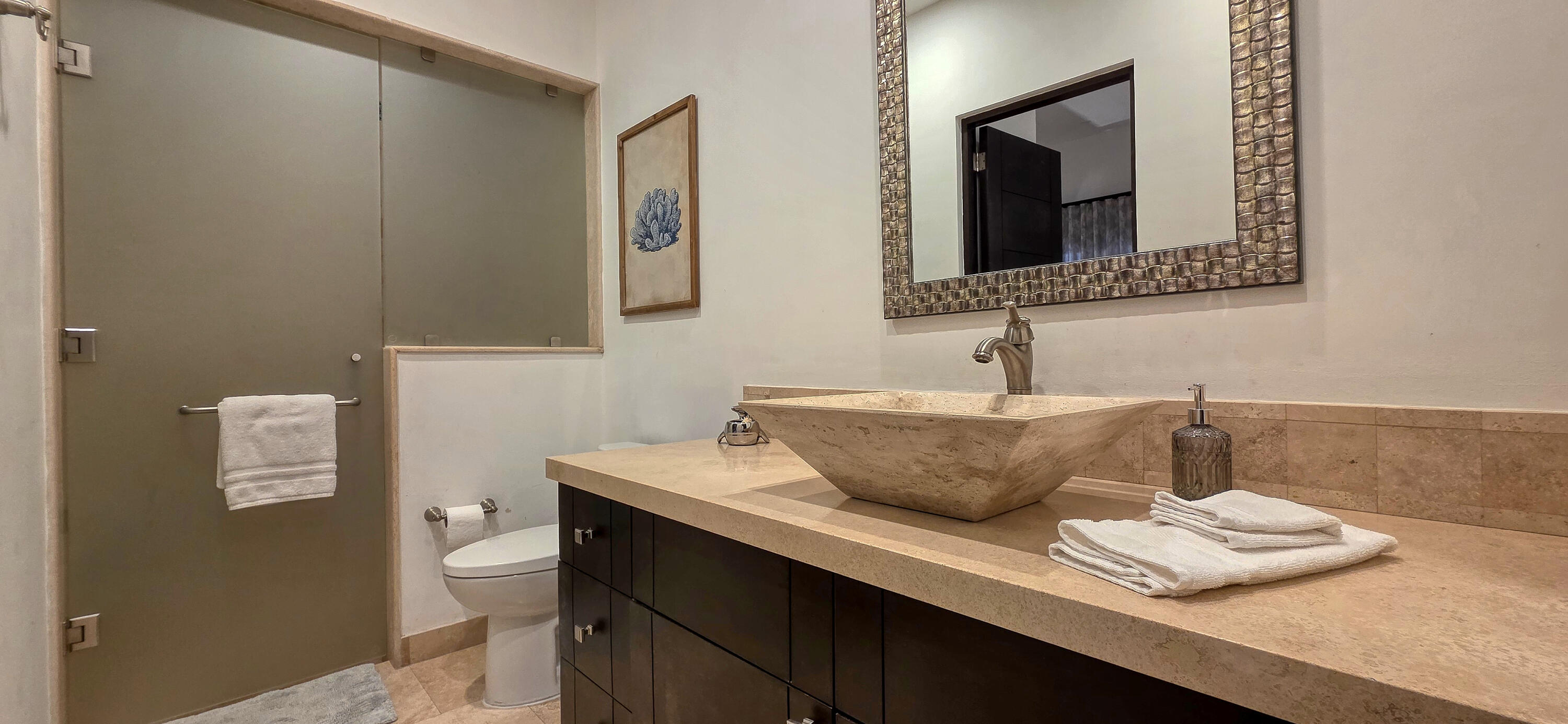 Great Ocean views, Copala Garden Level