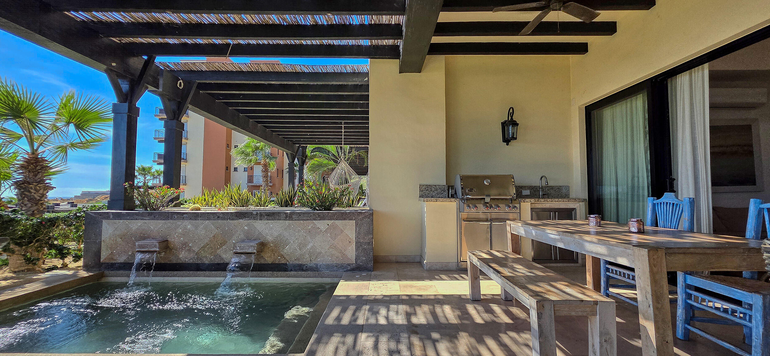Great Ocean views, Copala Garden Level