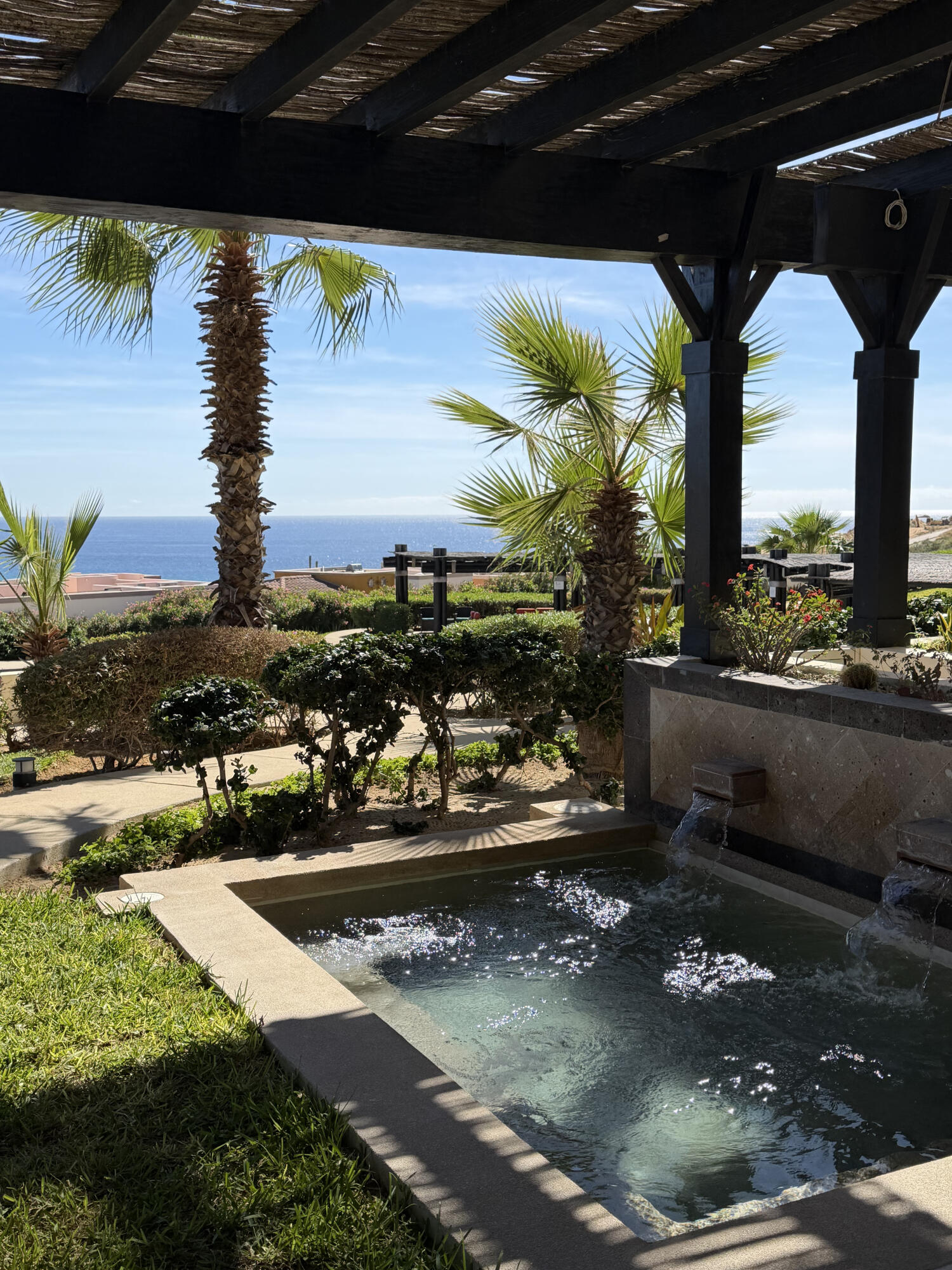 Great Ocean views, Copala Garden Level