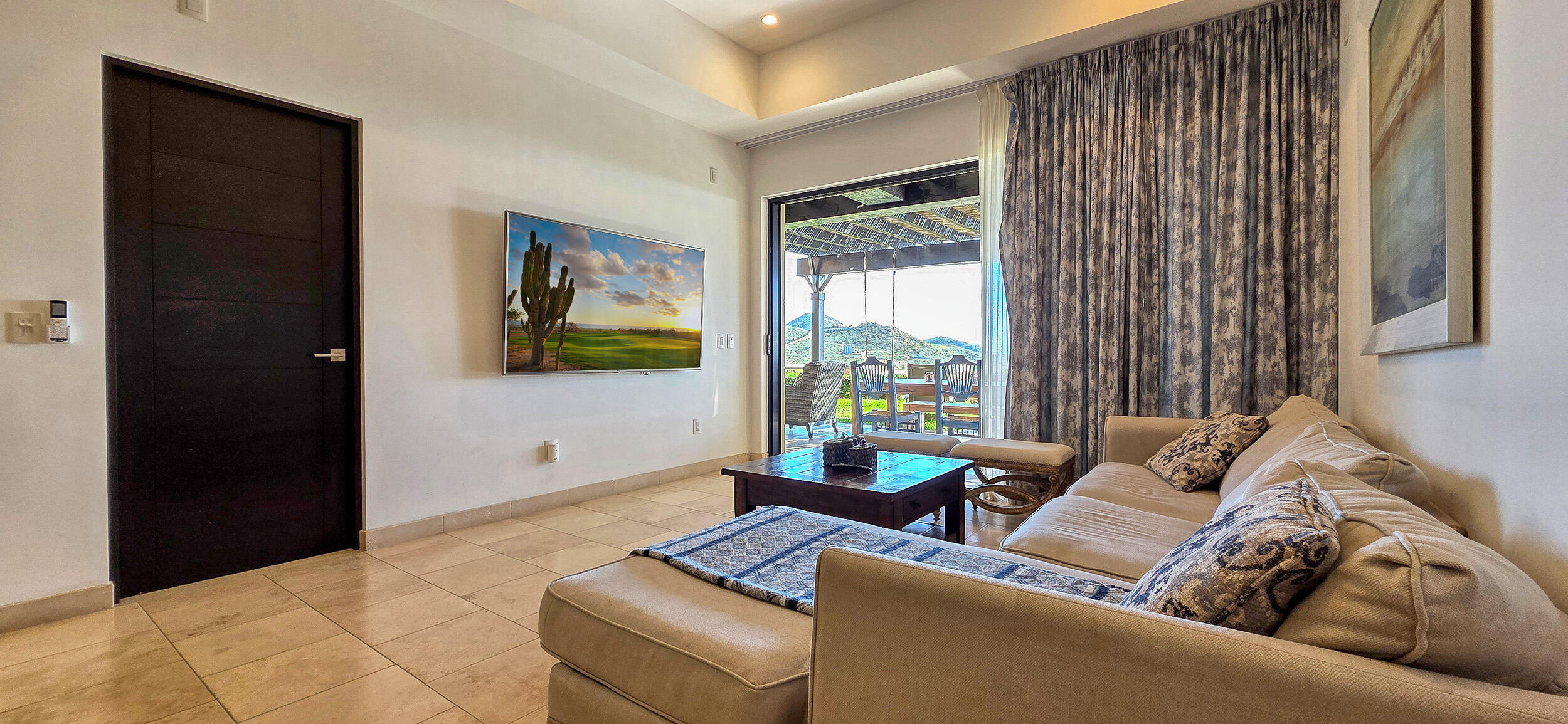 Great Ocean views, Copala Garden Level