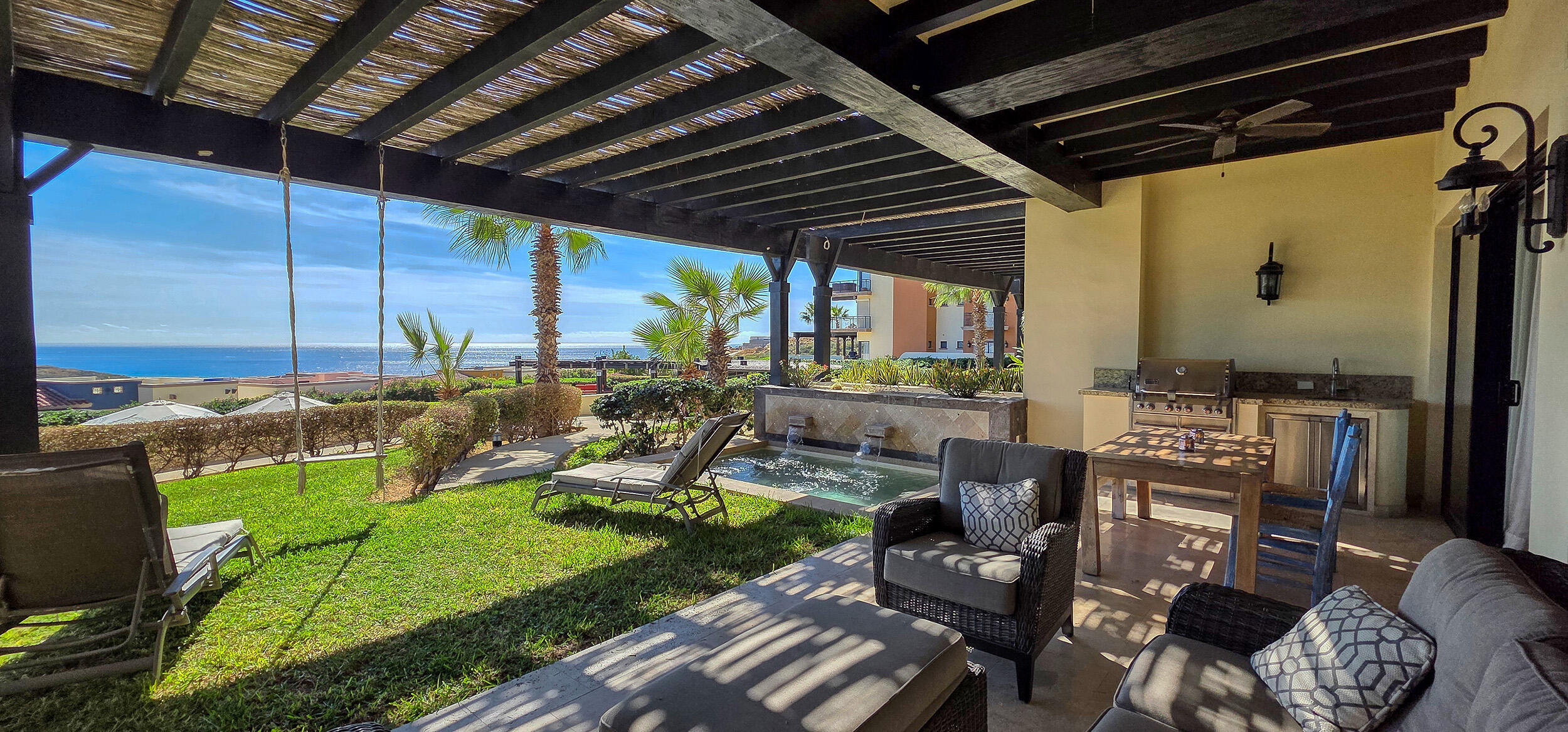 Great Ocean views, Copala Garden Level