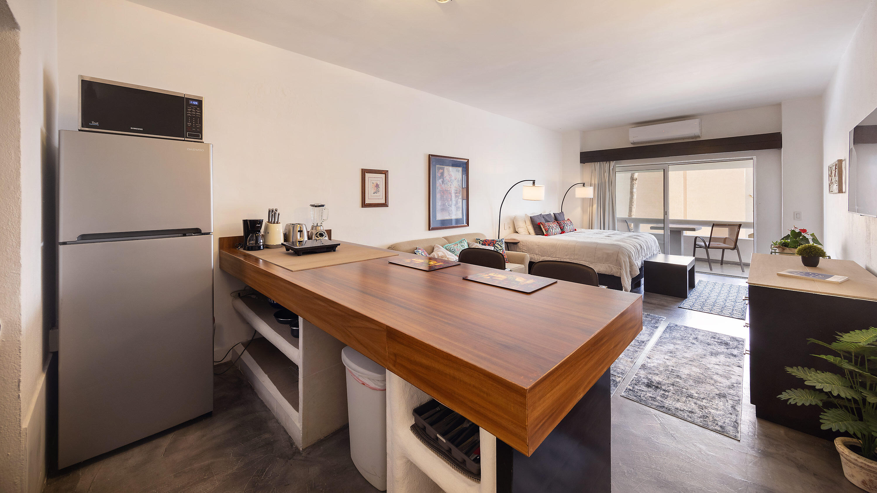 23453 avenida del pescador, Bahia condo