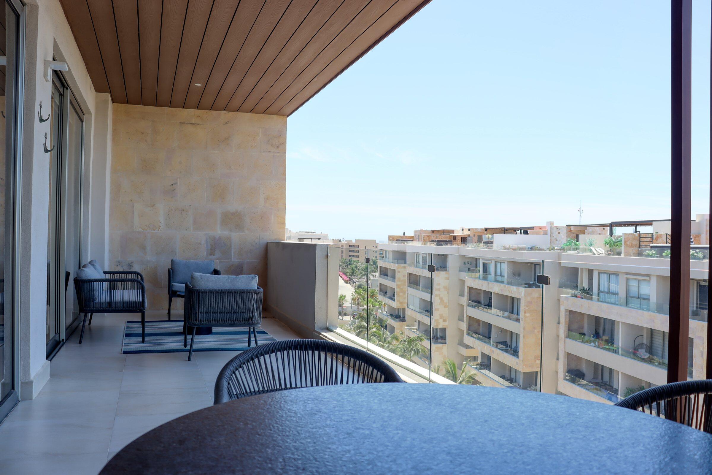 Vista Vela ph. 3 penthouse