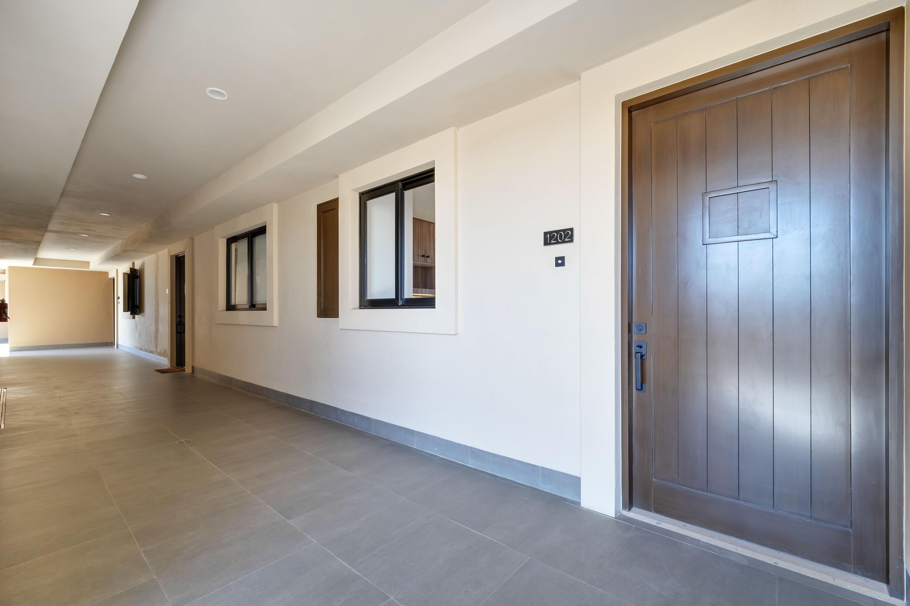 Seller Financing, Mavila 2 bed, 2 bath. Floor 2