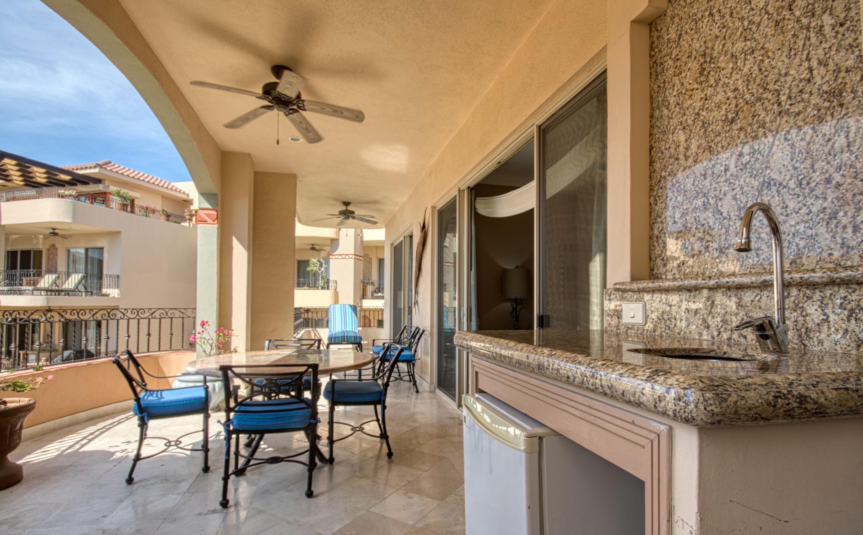 Estancia Panoramic Bay Views, Villa La
