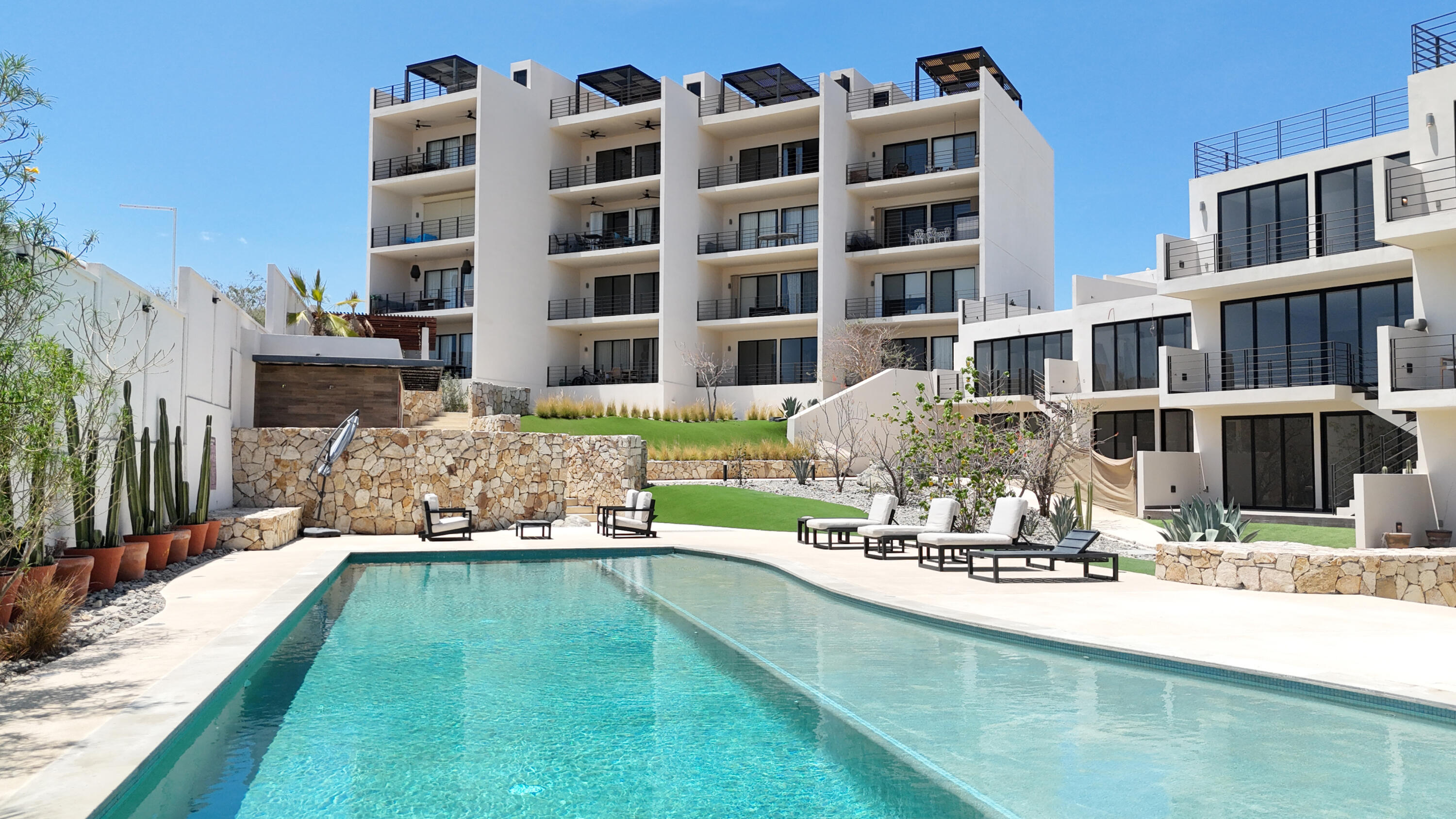 La Mar Penthouse with Ocean View, Seller Financing -