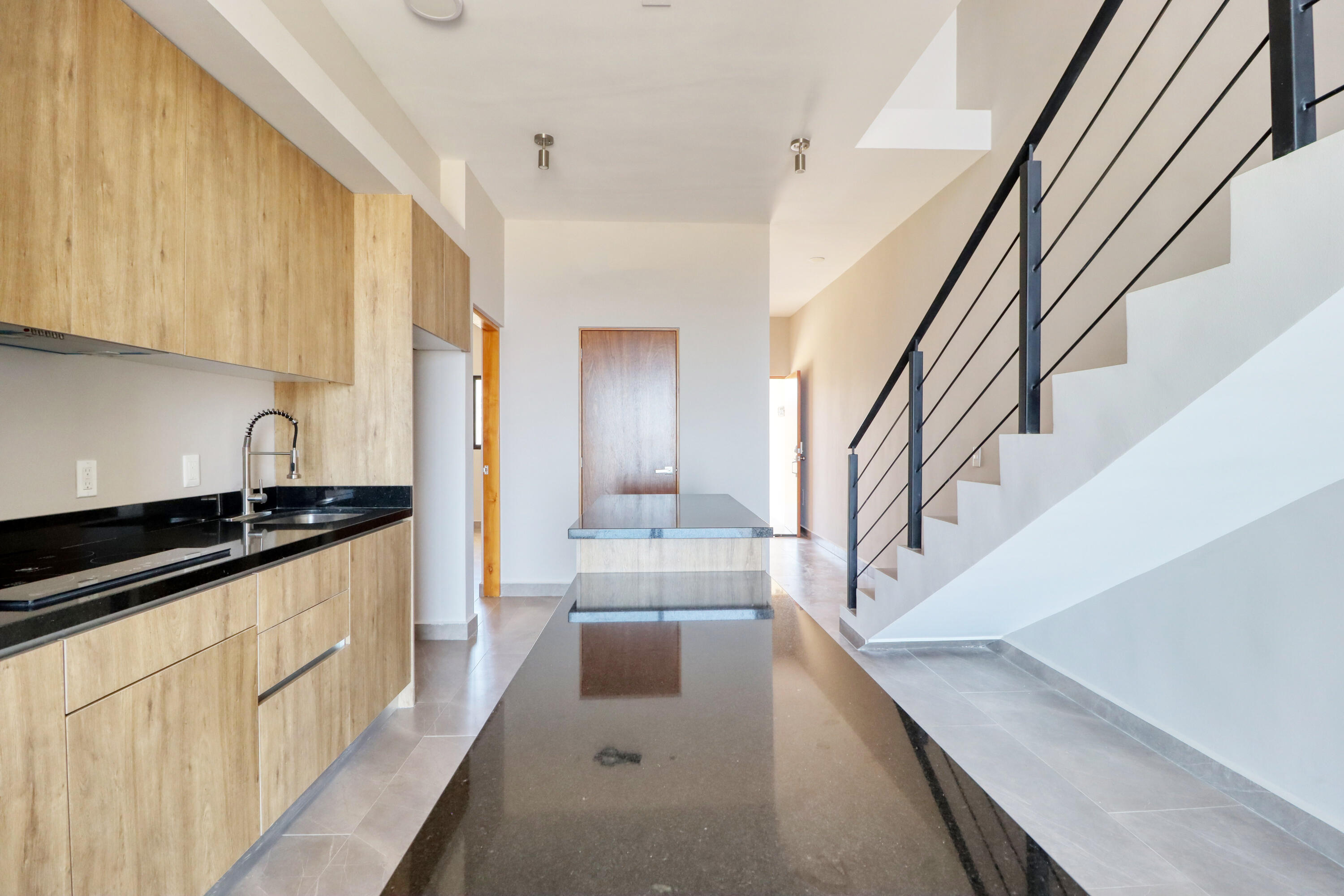 La Mar Penthouse with Ocean View, Seller Financing -
