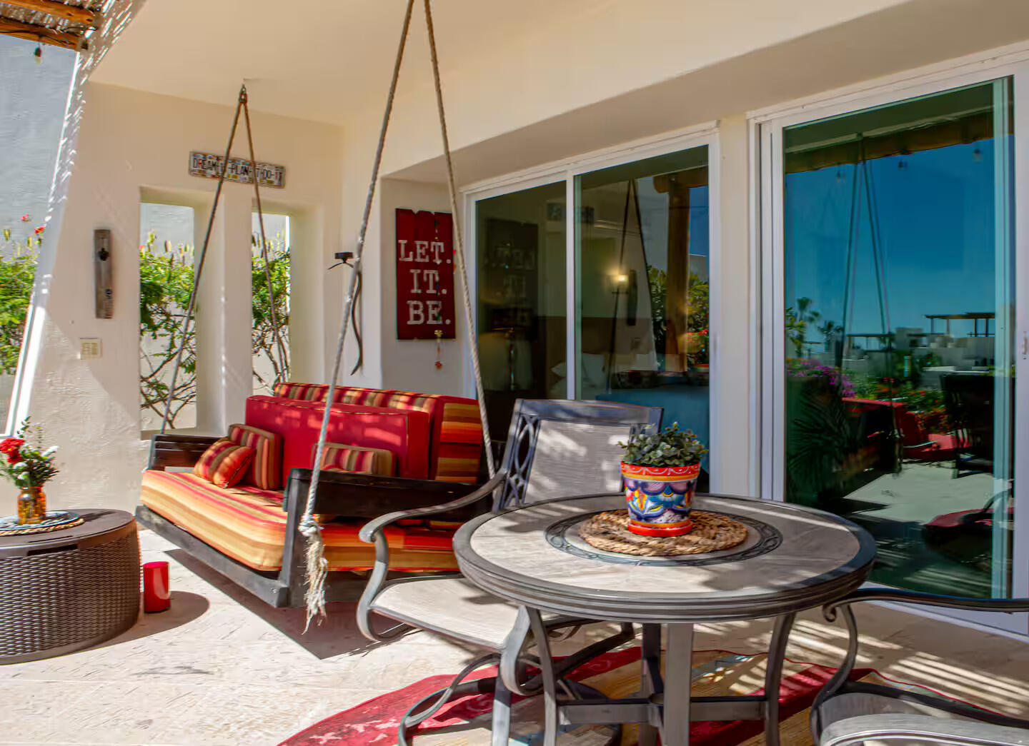 Pura Vida -Ocean View Home, Casa