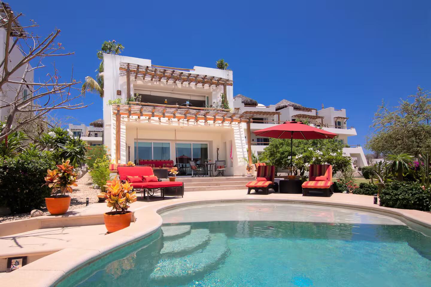 Pura Vida -Ocean View Home, Casa