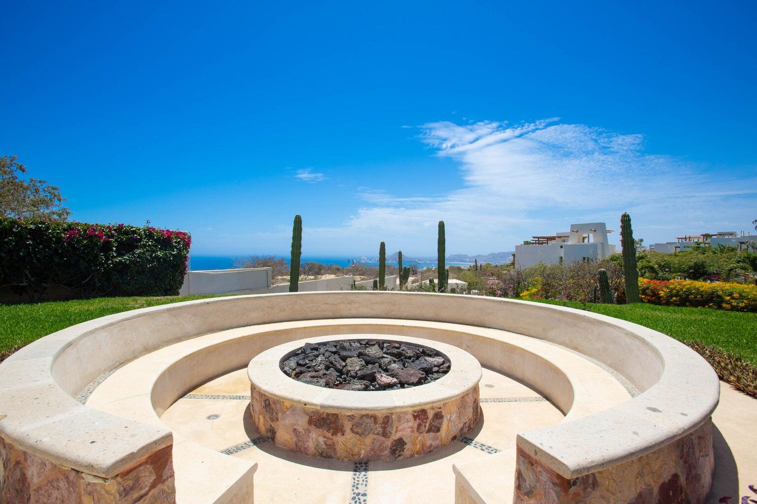 Pura Vida -Ocean View Home, Casa