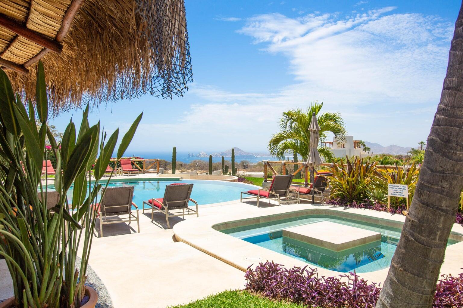 Pura Vida -Ocean View Home, Casa