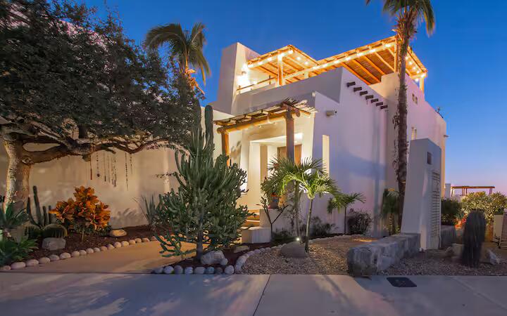 Pura Vida -Ocean View Home, Casa